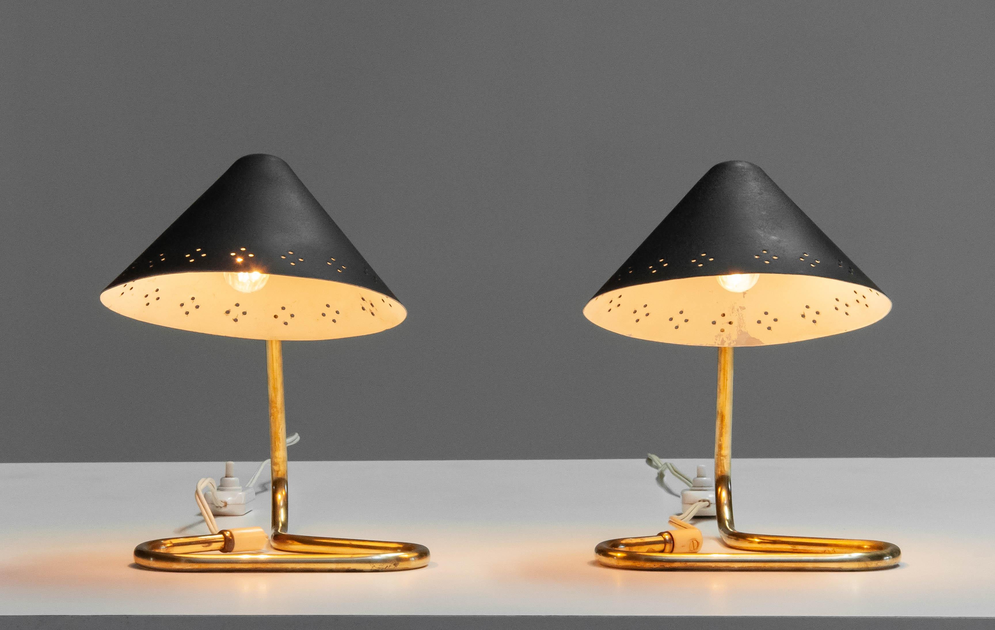 1950s Pair Black With Brass 'Model GK14' Table Lamps By Erik Wärnå For Gnosjö 1