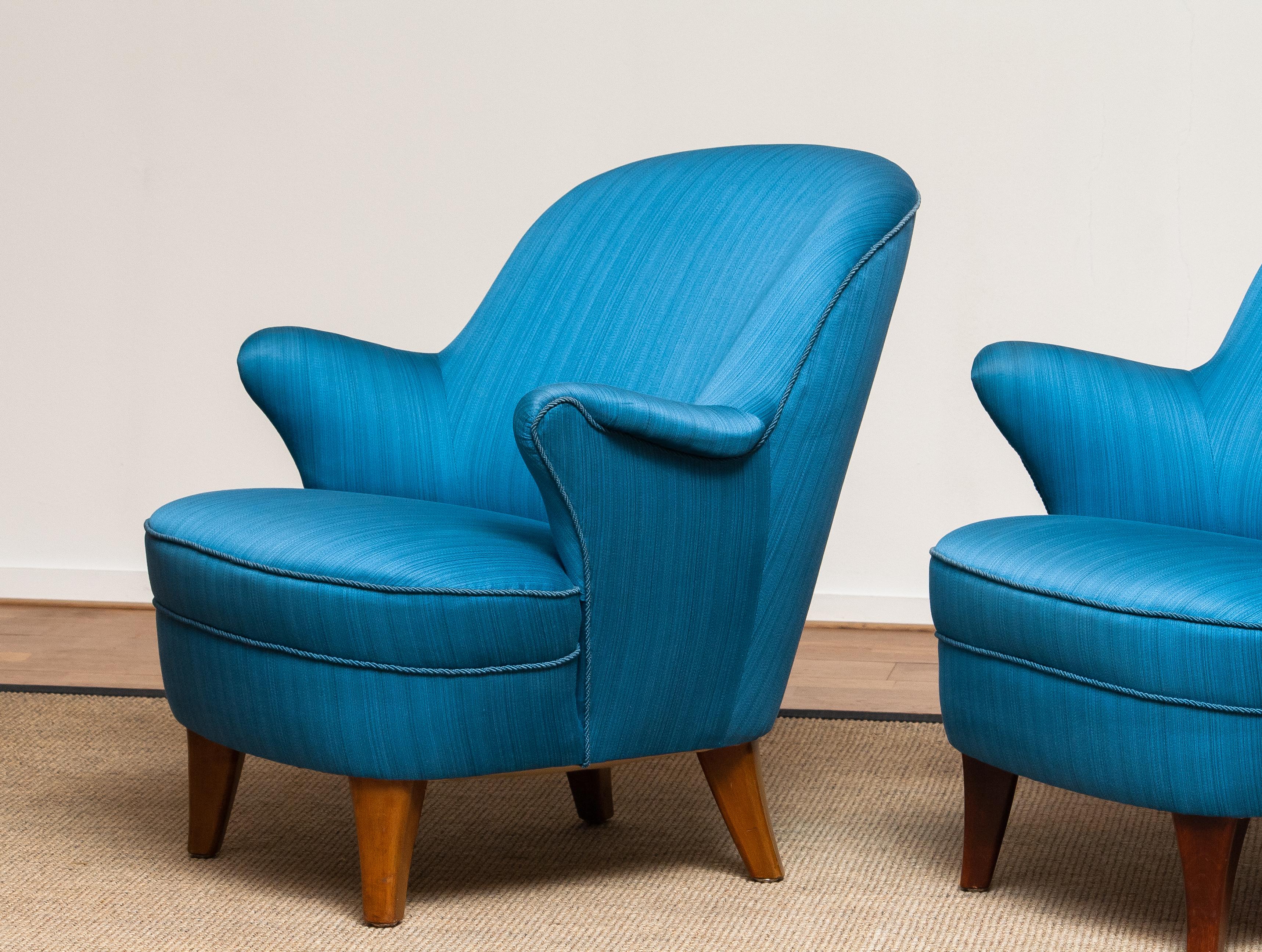 1950s Pair Club / Lounge Chairs in the Manner of Kurt Olsen in Petrol Fabric In Good Condition In Silvolde, Gelderland
