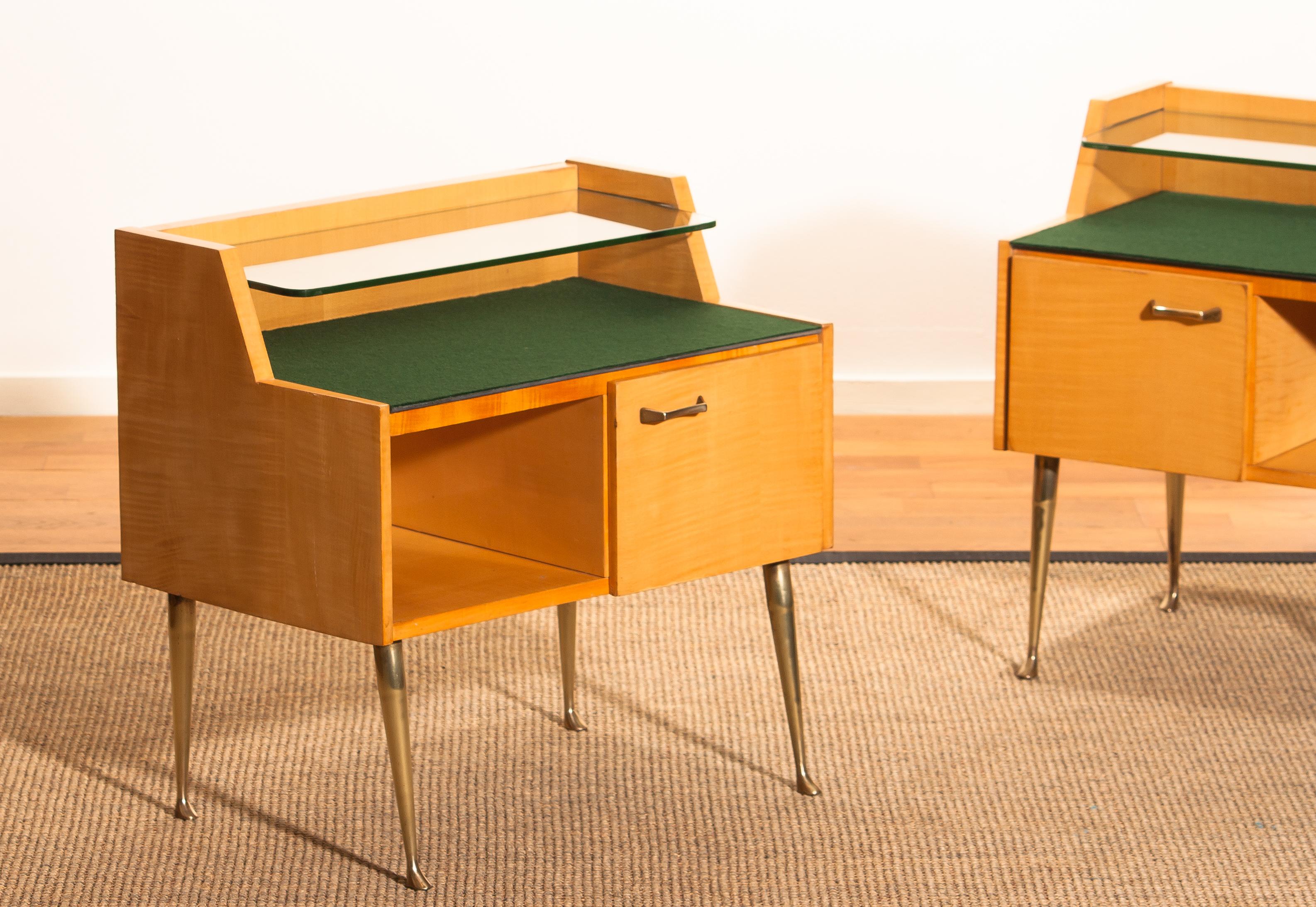 Mid-20th Century 1950s, Pair Italian Nightstands in Maple with Brass Legs by Paolo Buffa