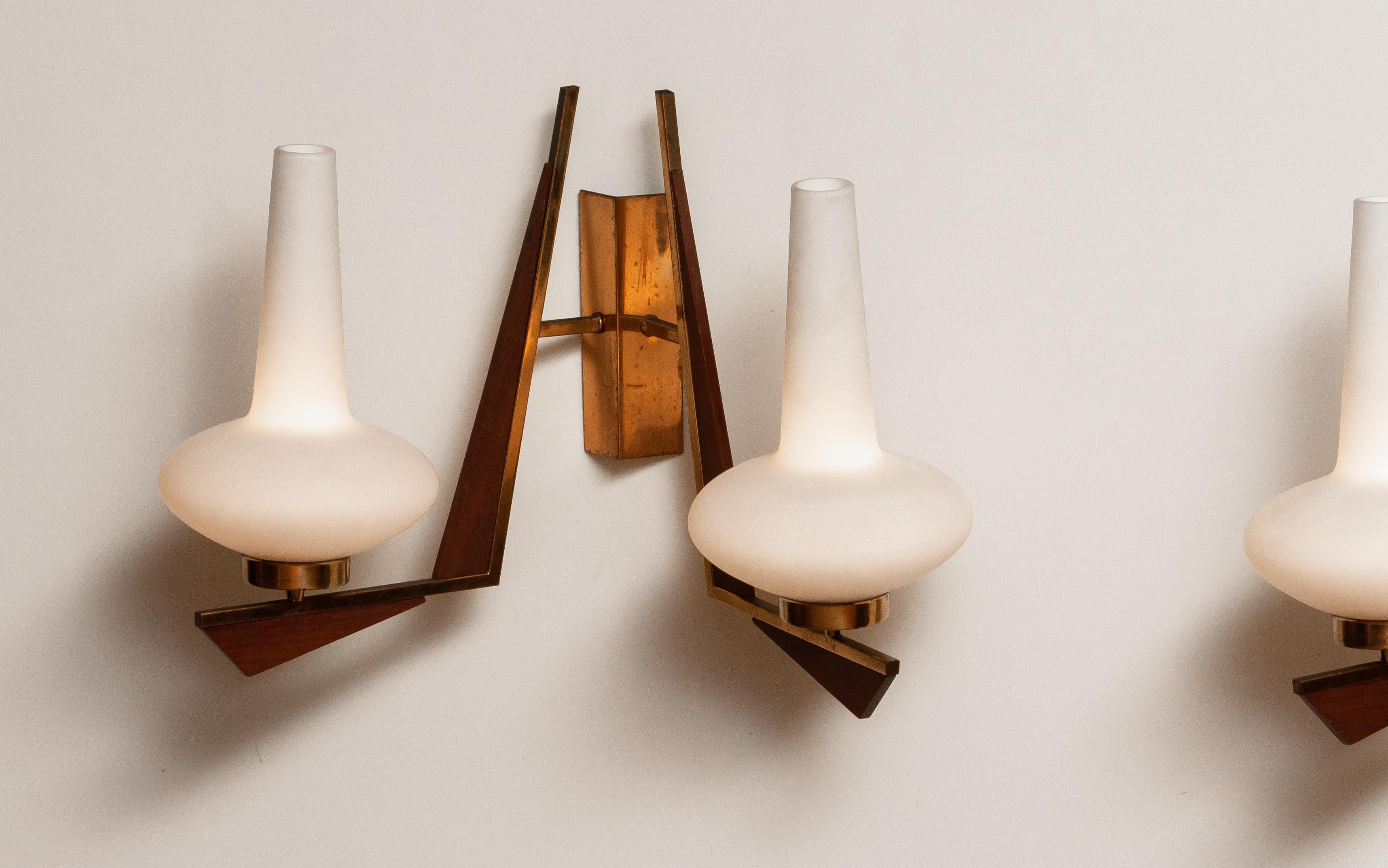 Mid-20th Century 1950s Pair Large Italian Brass, Frosted Glass and Teak Double Arms Wall Lights