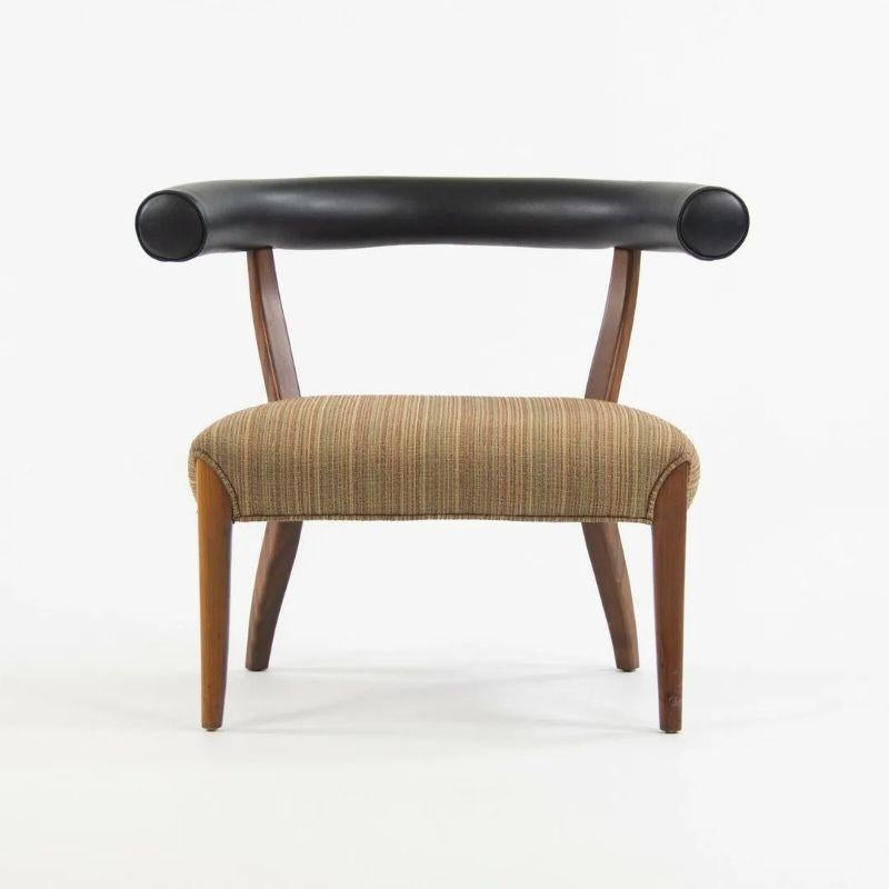 Zum Verkauf steht ein Paar dänischer Sessel aus der Mitte der 1950er Jahre mit Tonnenrücken. Ich kaufte sie von der Tochter des ursprünglichen Besitzers, die mir erklärte, dass sie seit ihrer Kindheit in den 1960er Jahren im Haus ihrer Eltern