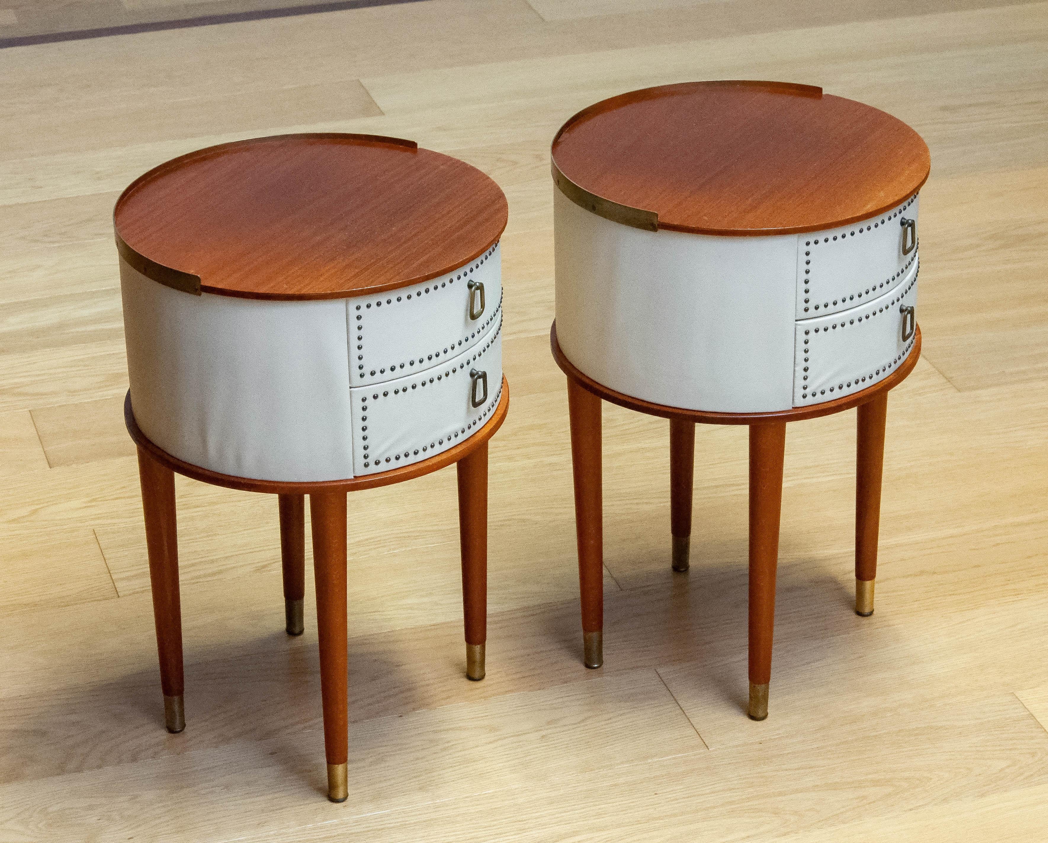 1950s Pair Nailed Swedish Night Stands By Halvdan Pettersson For Tibro For Sale 2