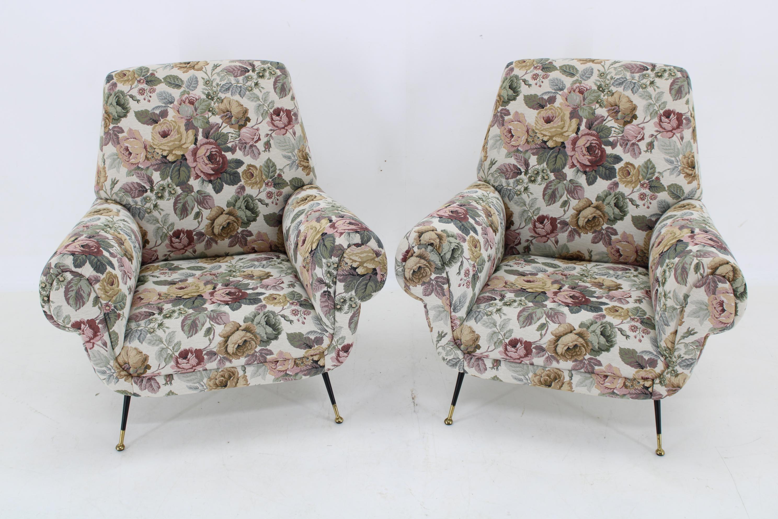 Mid-Century Modern 1950s Pair of Armchair, Italy For Sale