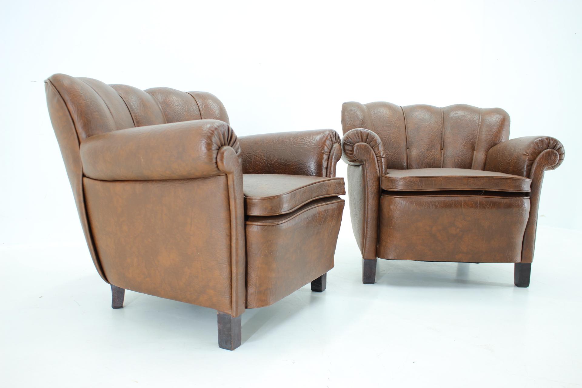 Mid-Century Modern 1950s Pair of Armchairs in Leatherette, Czehoslovakia For Sale