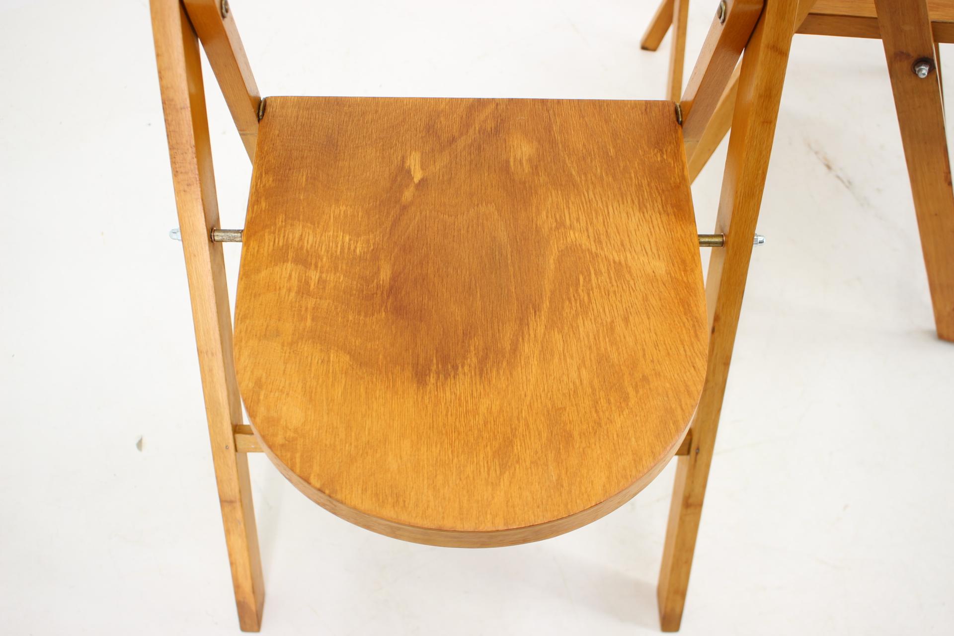1950s Pair of B751 Folding Chair from Thonet/Ligna, Czechoslovakia For Sale 4