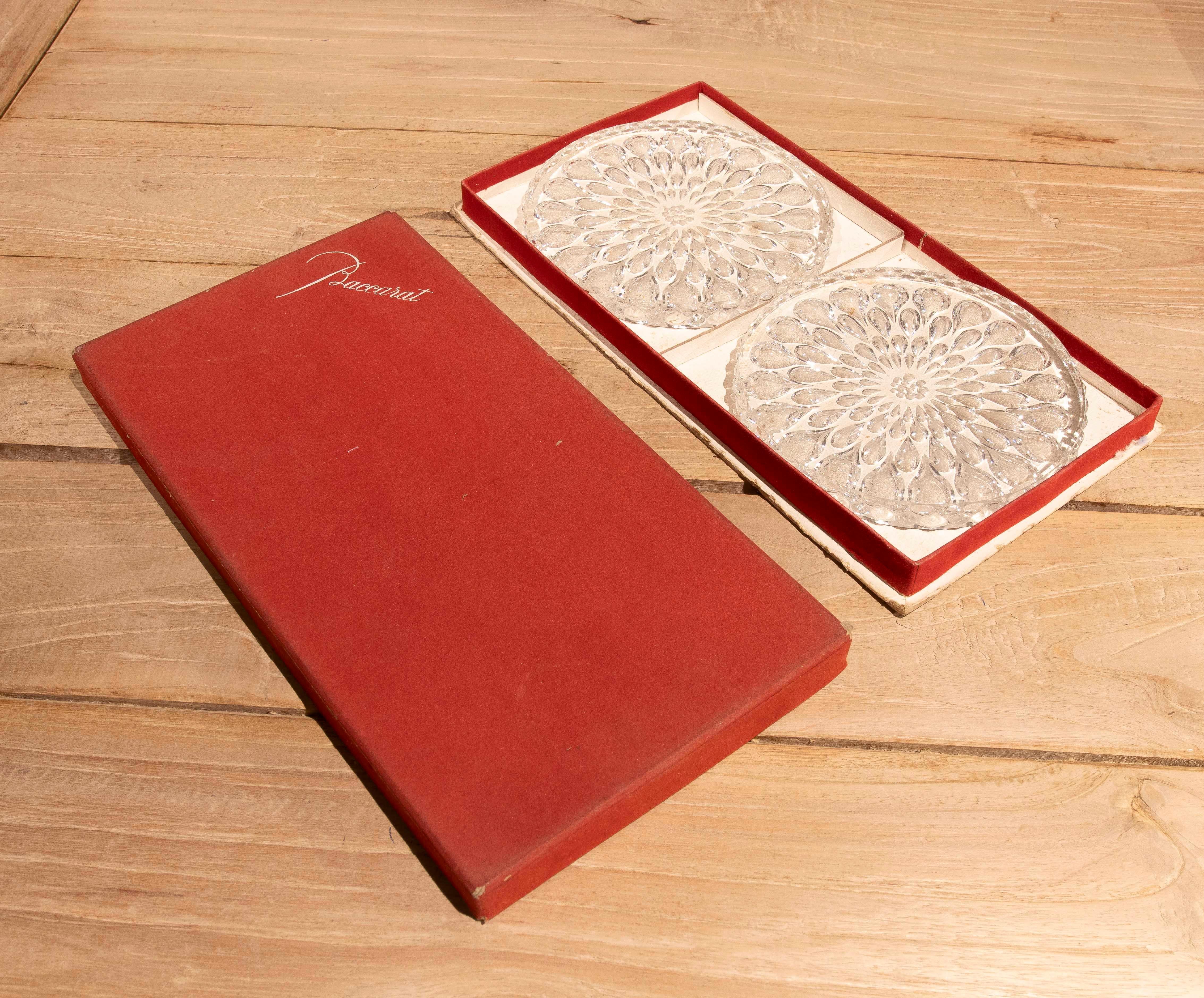 1950er Jahre Paar Baccarat Kristall Weinflaschenteller mit Etui im Zustand „Gut“ im Angebot in Marbella, ES