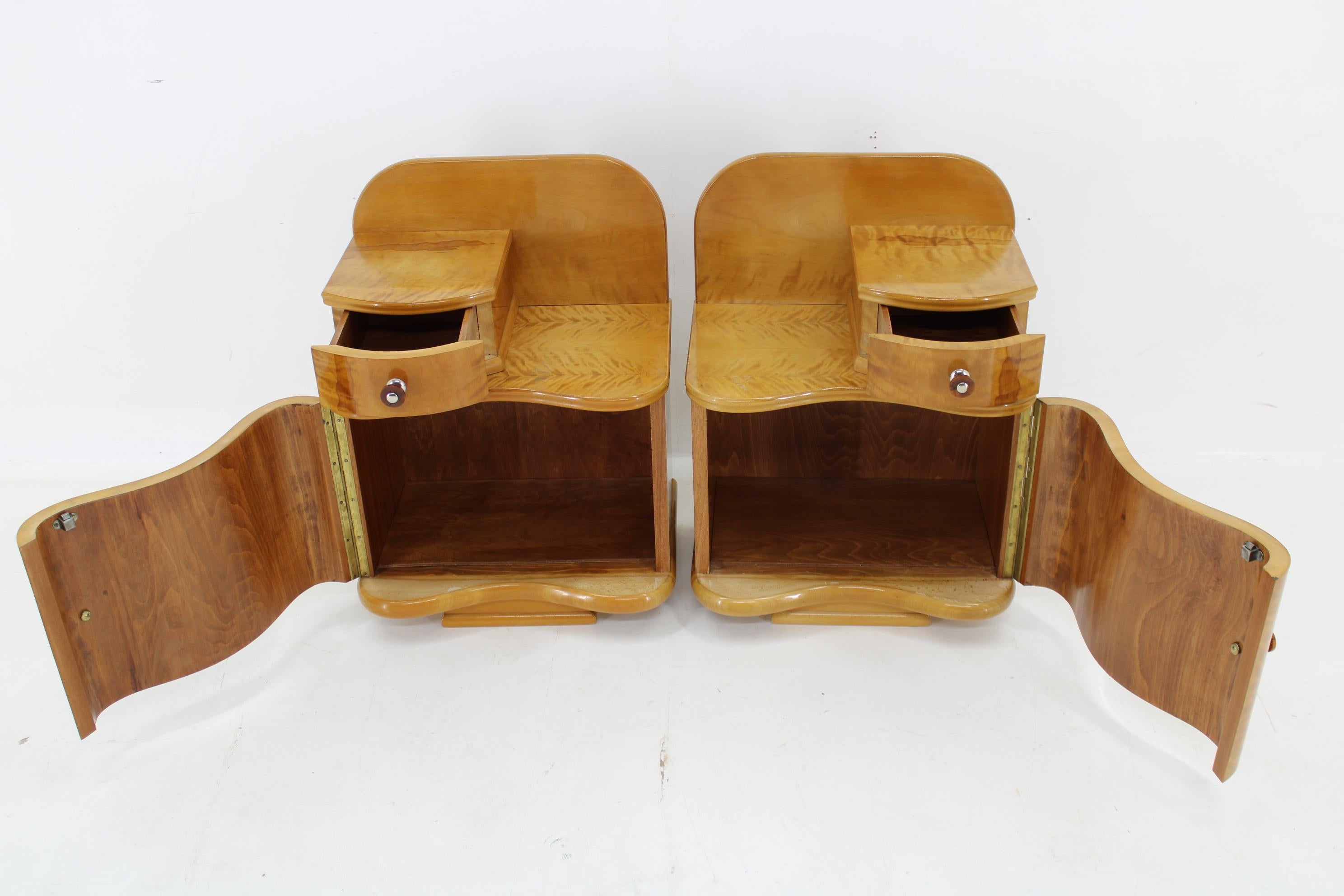 1950s Pair of Bedside Tables, Czechoslovakia For Sale 1
