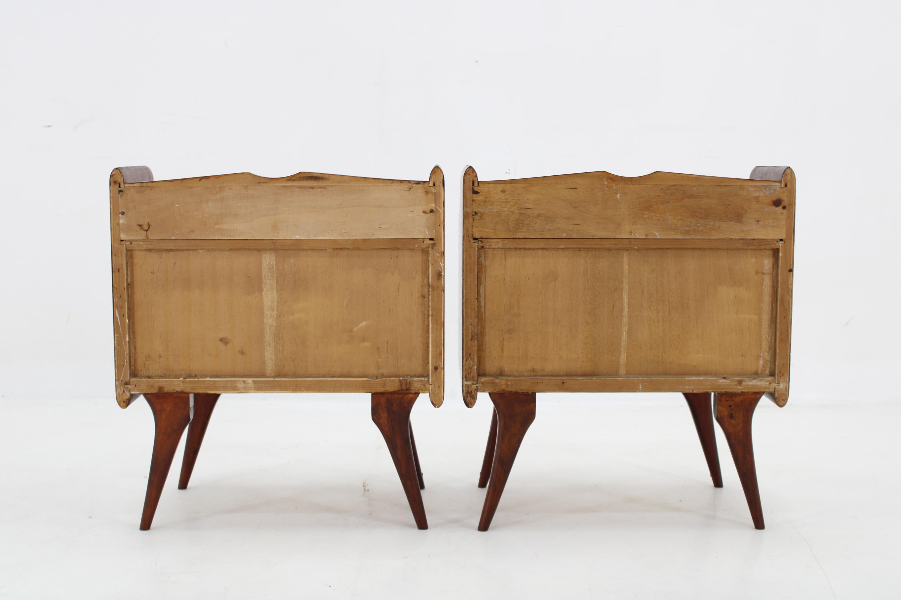 Pareja de mesillas de noche de los años 50, Italia en Bueno estado para la venta en Praha, CZ