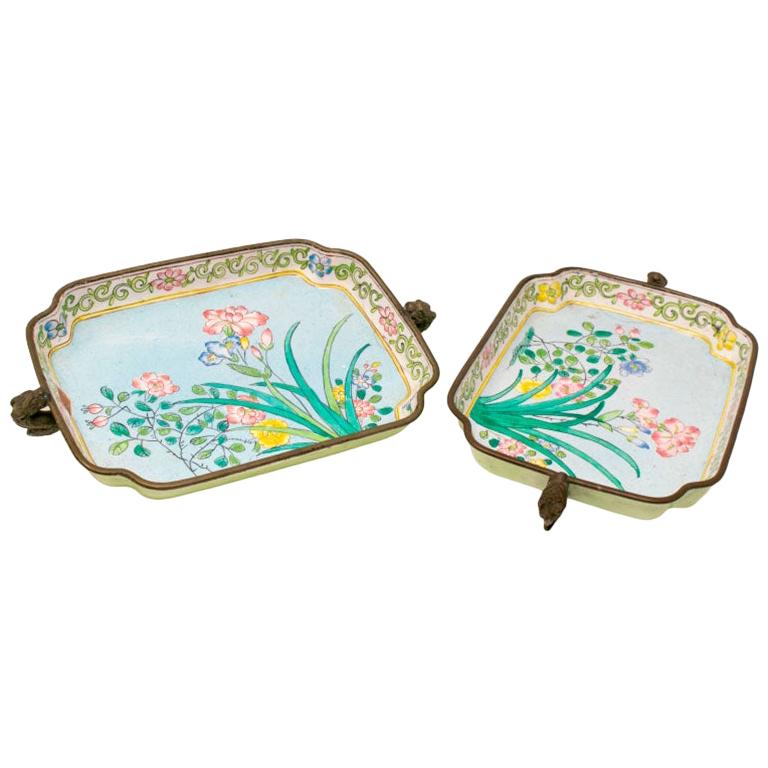 1950s Pair of Bronze Enameled Asian Trays
