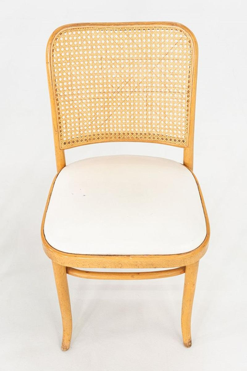 Coppia di sedie da pranzo a doghe di Praga degli anni '50, modello 811, di Josef Frank per Thonet in vendita 5
