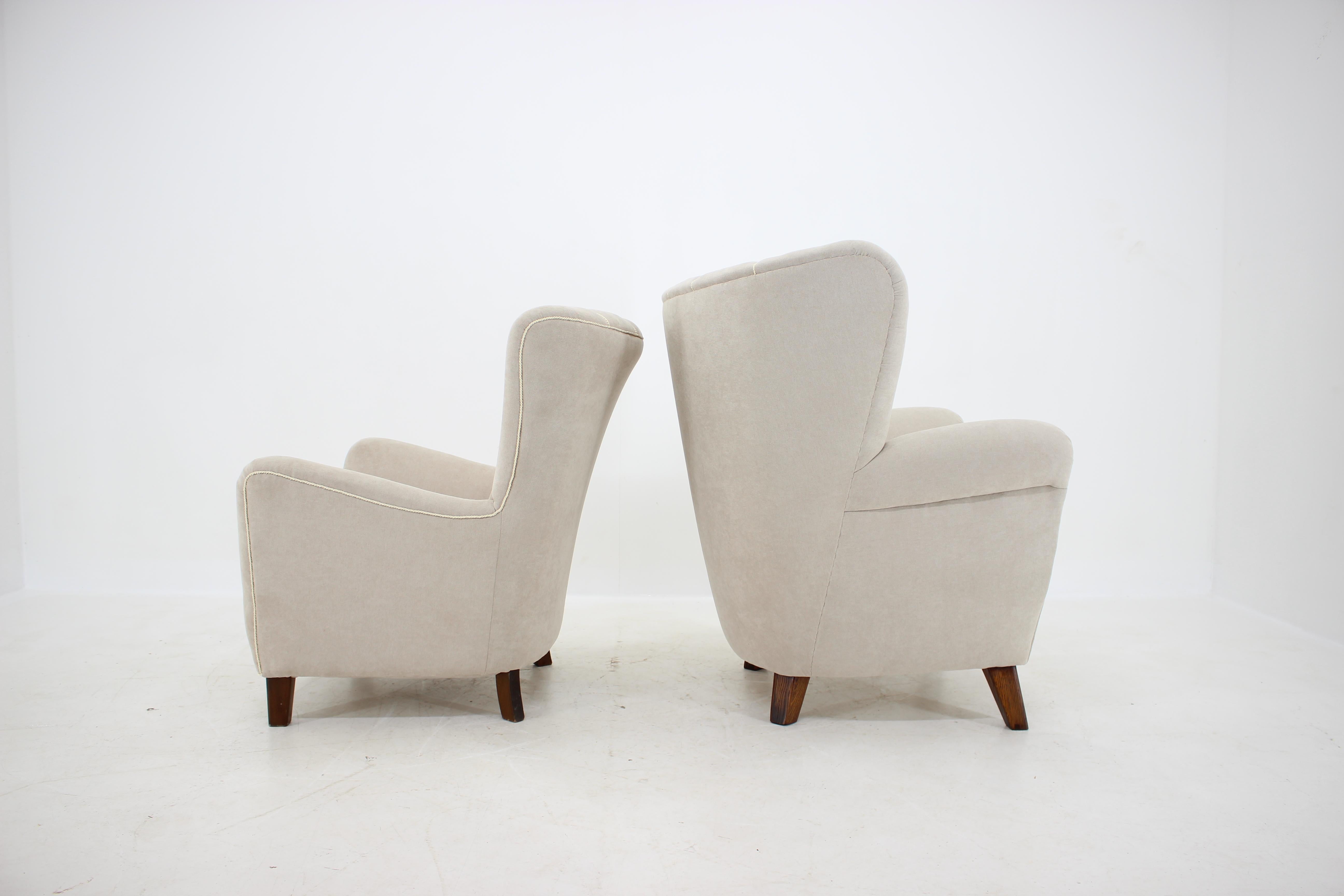 1950s Pair of Danish Armchairs In Good Condition In Praha, CZ