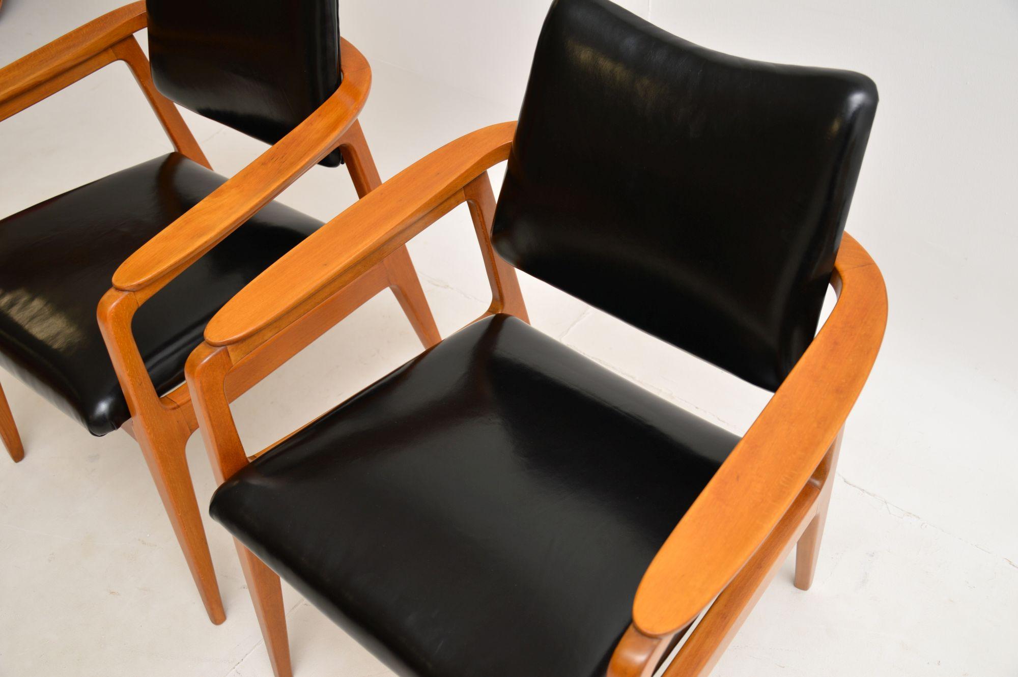 1950's Pair of Danish Leather Armchairs by Sigvard Bernadotte For Sale 4