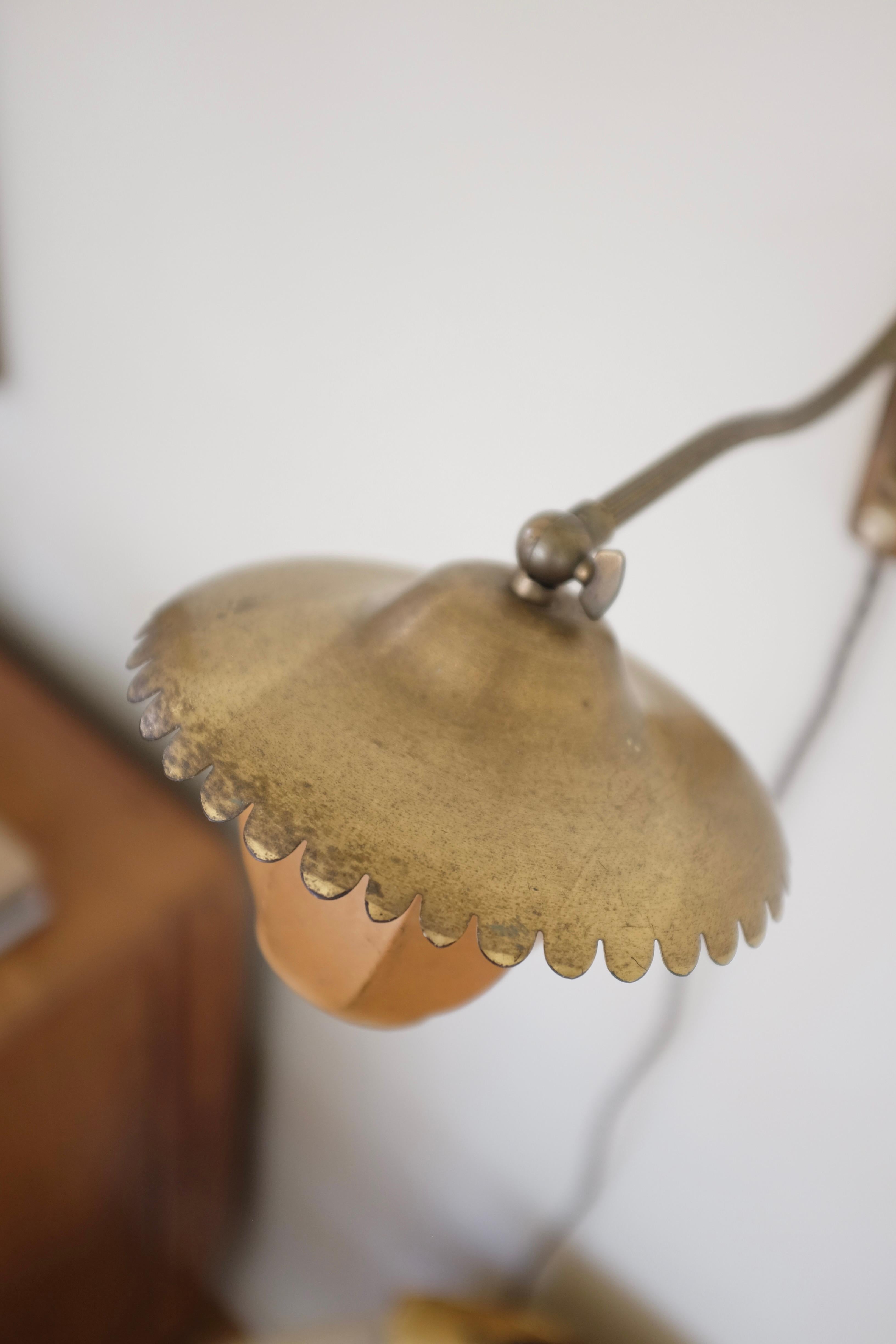 1950s pair of Danish Wall lights In Good Condition For Sale In New York, NY