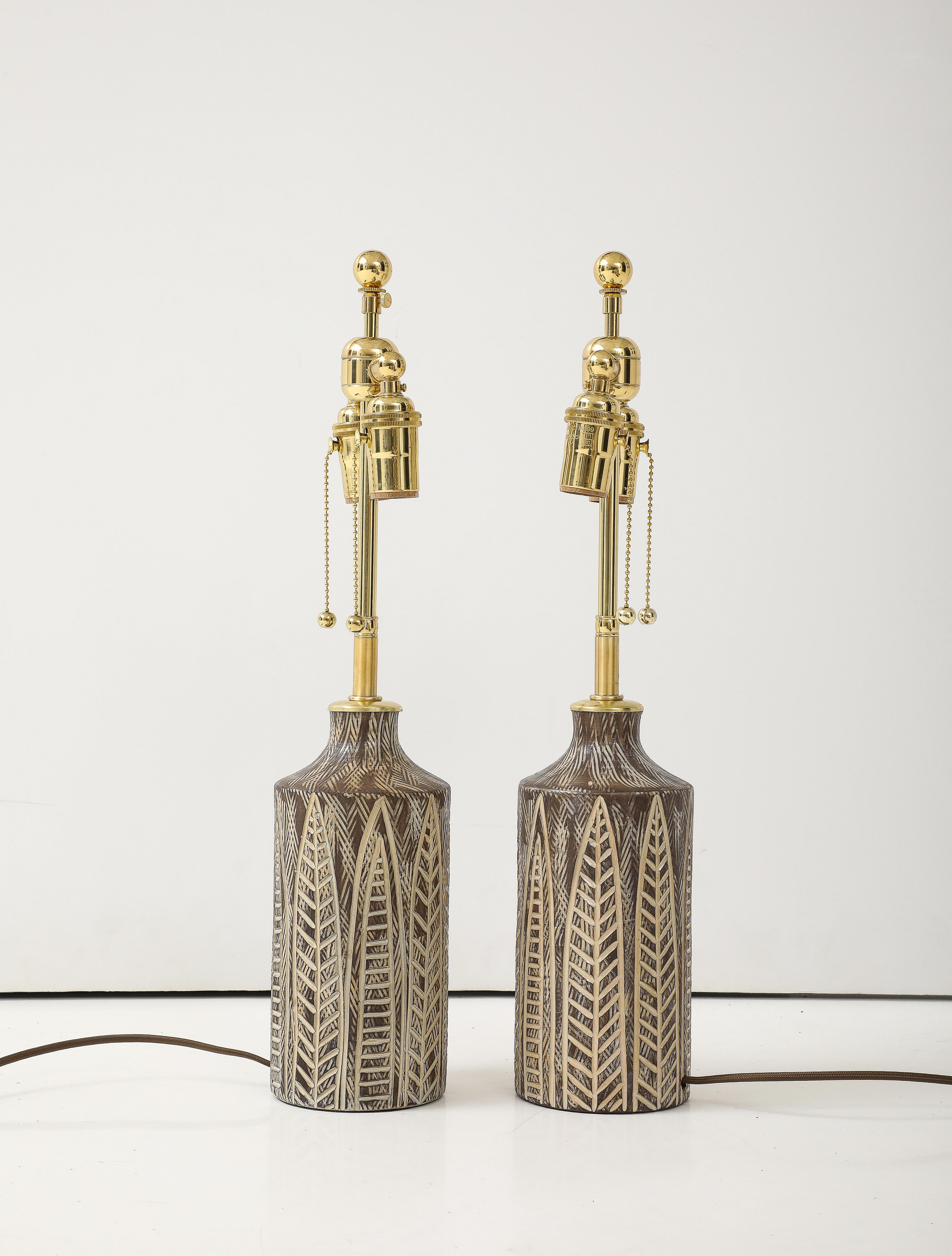 1950's Pair of Earth Tone Ceramic Lamps by Mari Simmulson for Upsala Ekeby For Sale 2