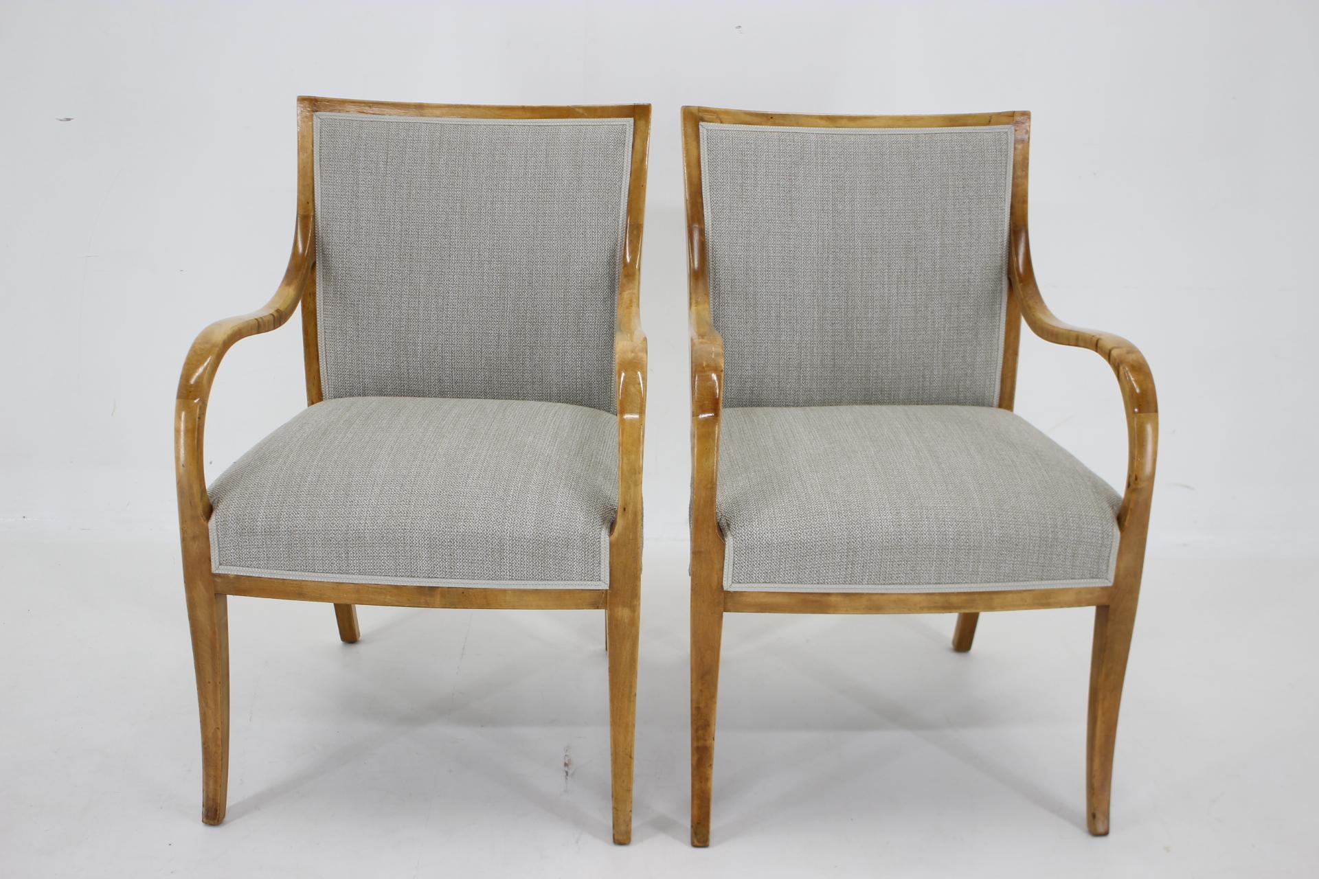 1950s Pair of Frits Henningsen Armchairs in Birch Wood, Denmark For Sale 1