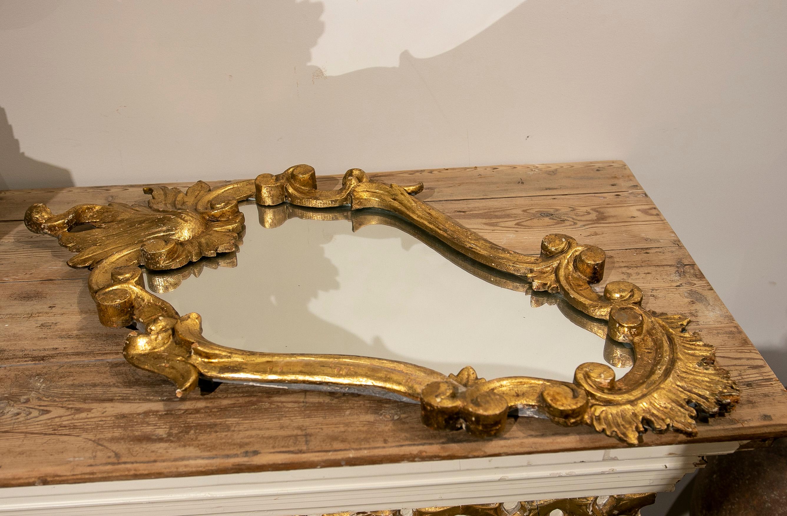 1950s Pair of Gilt Wooden Curnocopies For Sale 5