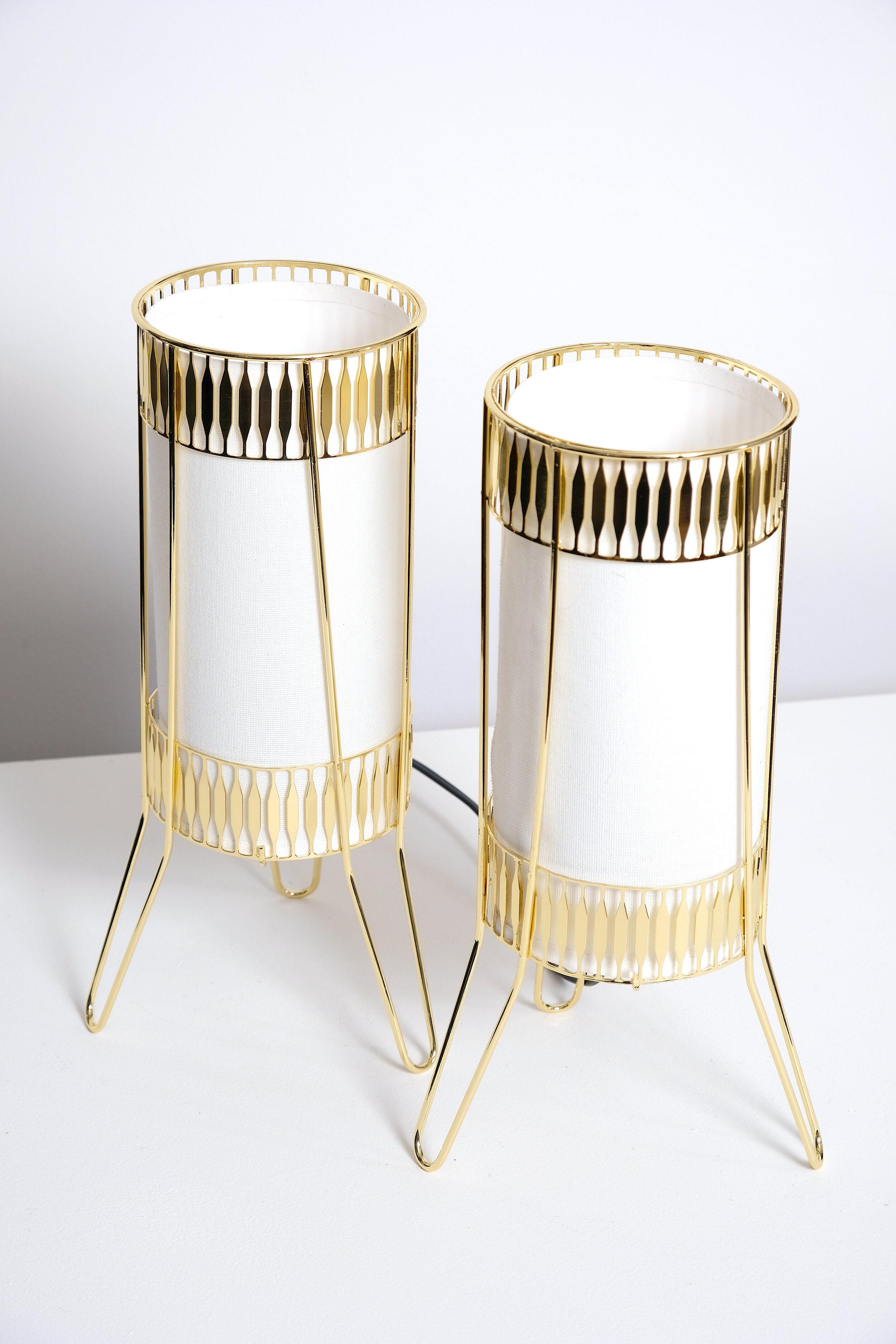 American 1950's Pair of Hairpin Table Lamps For Sale