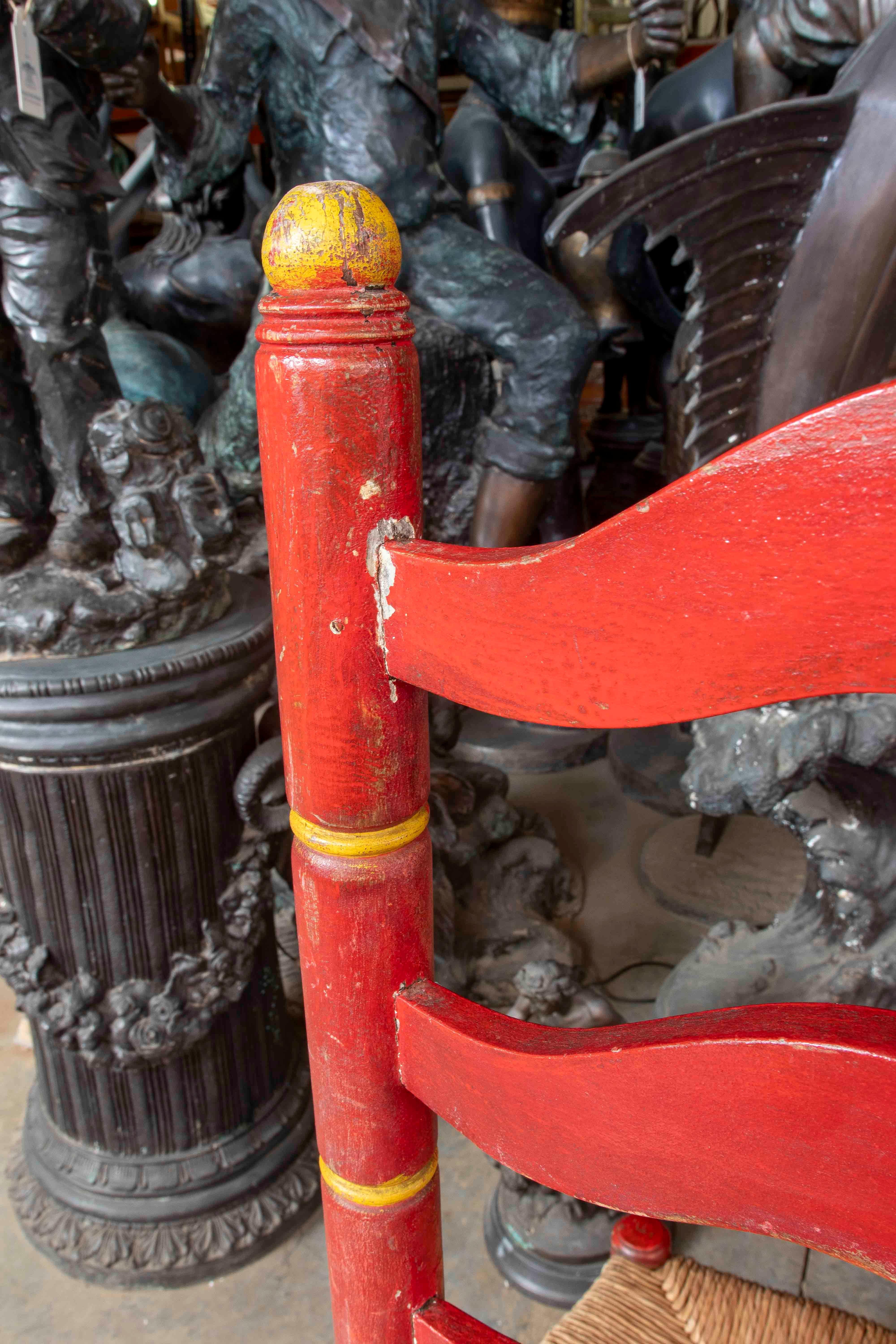 Coppia di sedie spagnole rustiche dipinte a mano degli anni '50 - stile tradizionale andaluso In condizioni buone in vendita a Marbella, ES