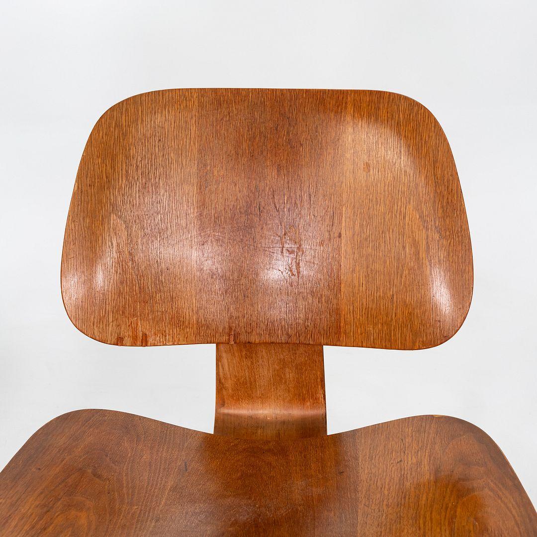Pareja de sillones Eames LCW de Herman Miller de los años 50 en fresno calicó mediados del siglo XX en venta