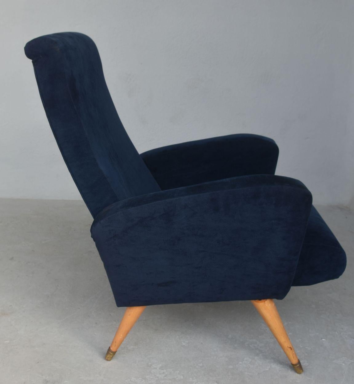 1950s Pair of Italian Armchairs Covered in Blue Suede 1