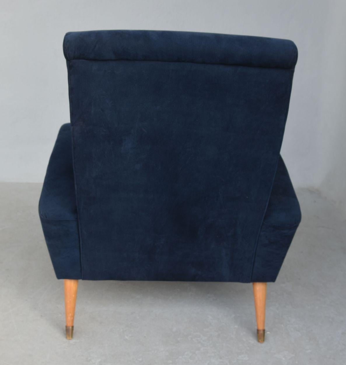 1950s Pair of Italian Armchairs Covered in Blue Suede 2