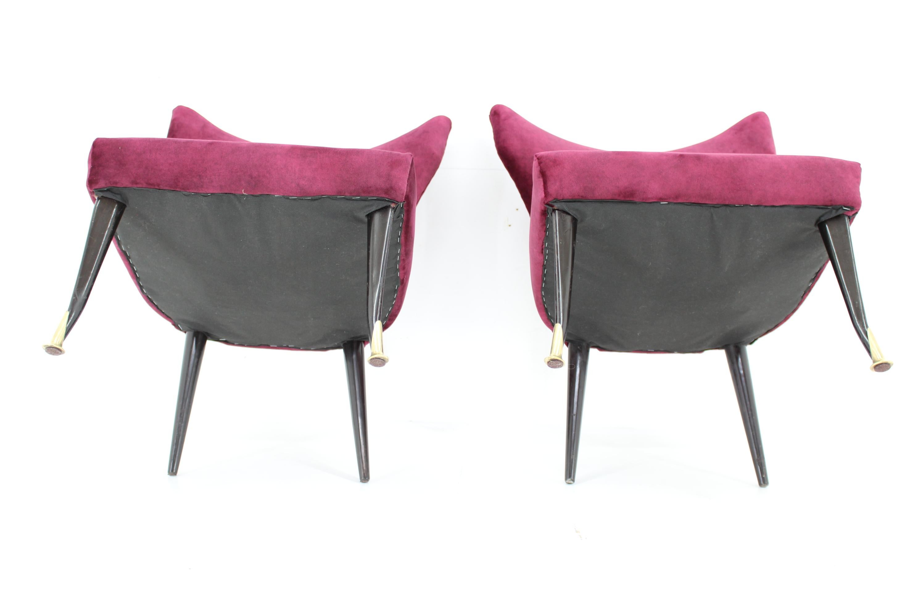 Paire de chaises italiennes des années 1950, restaurées en vente 4