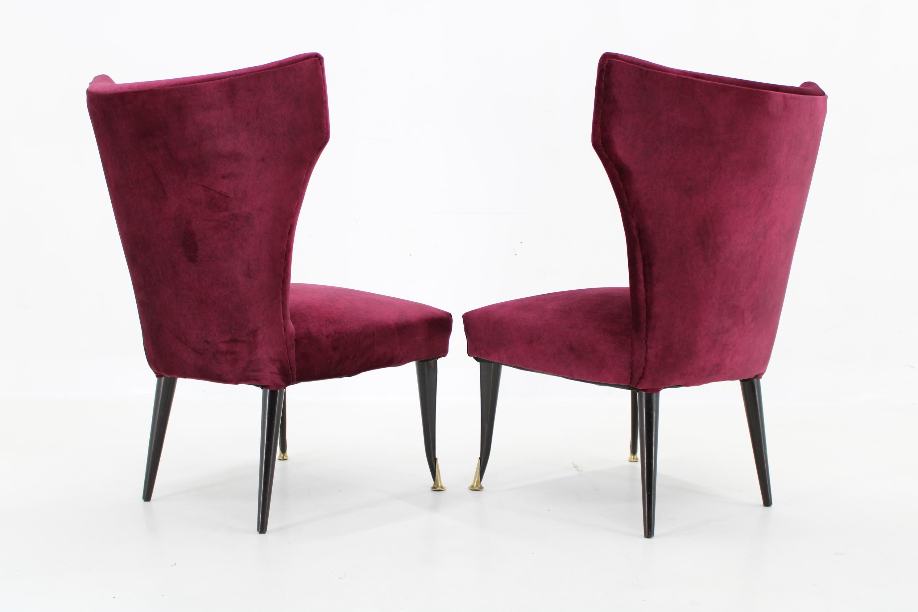 1950s Pair of Italian Chairs, Restored For Sale 2