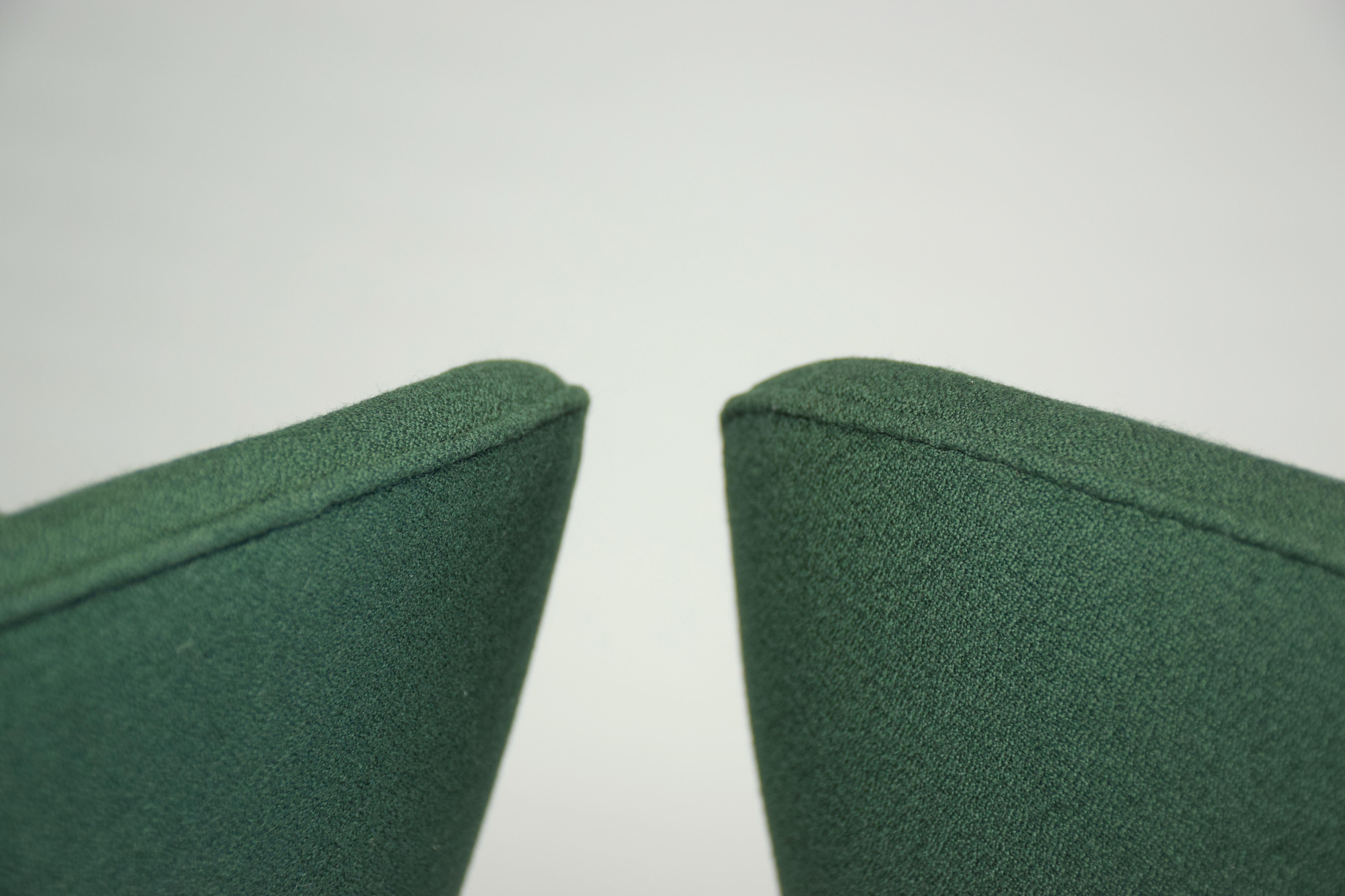 1950s Pair of Italian Green Armchairs 5