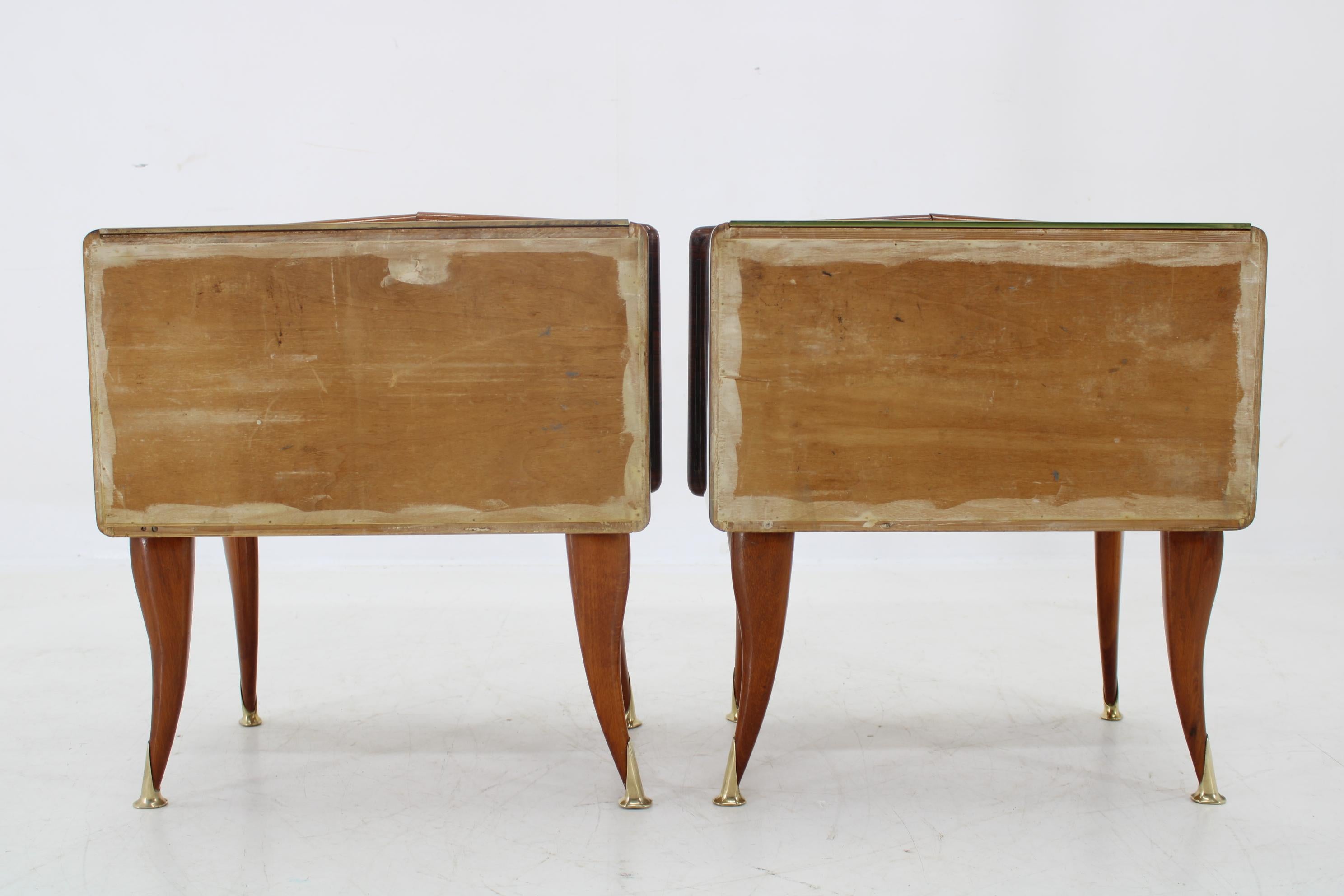 1950s Pair of Italian Nightstands , Italy For Sale 1