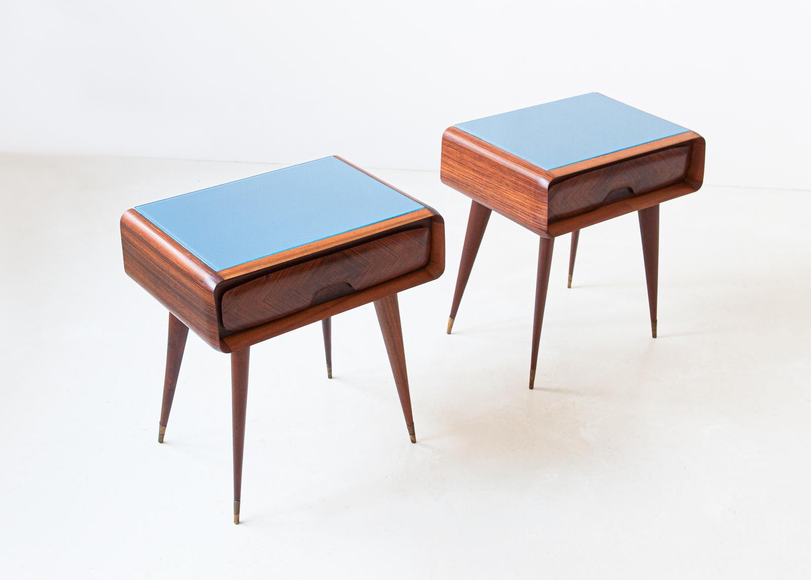 1950s Pair of Italian Sculptural Nightstands 1