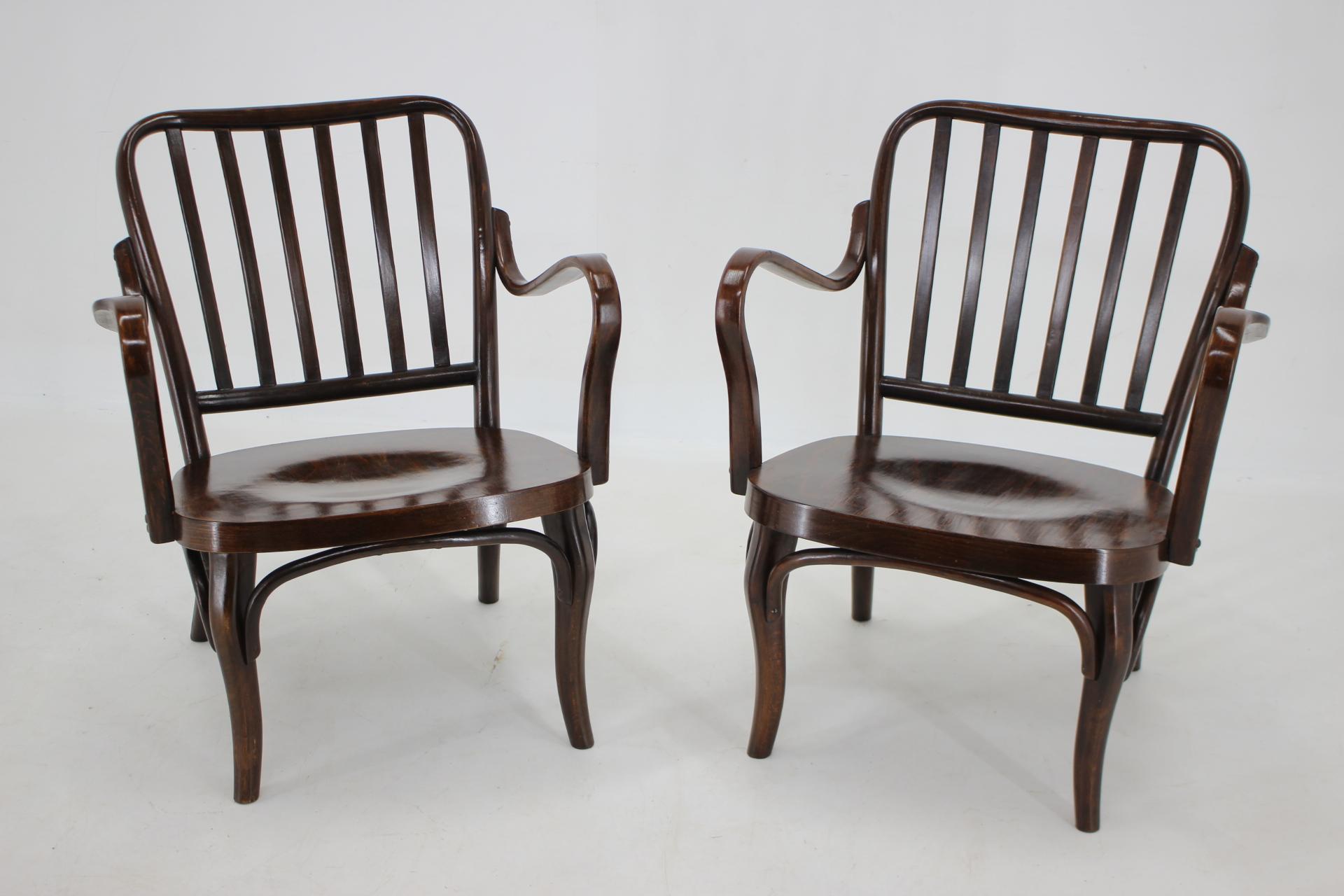 Mid-Century Modern 1950s Pair of Josef Frank Bentwood Armchairs no. 752 by Thon For Sale