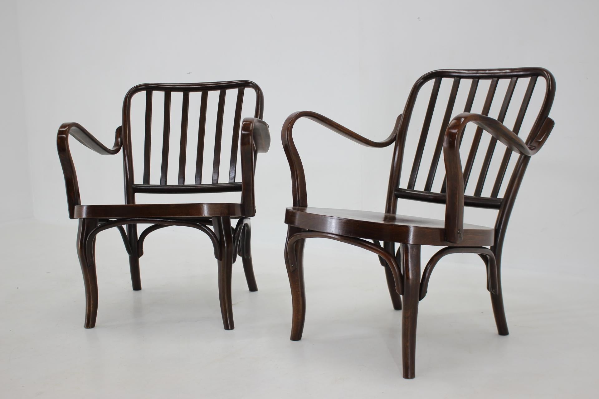 Unknown 1950s Pair of Josef Frank Bentwood Armchairs no. 752 by Thon For Sale