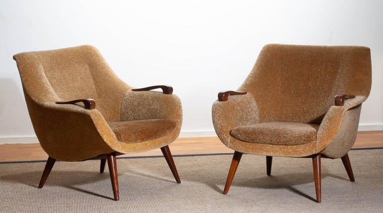 1950s, Pair of Lounge Club Chairs in Camel Chenille and Teak, Made in