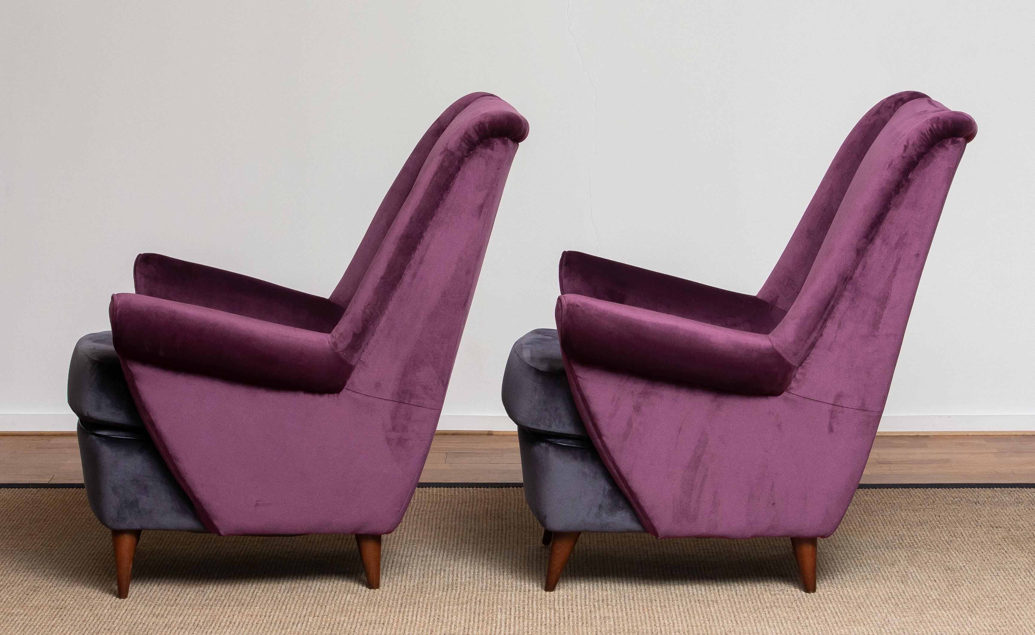 1950s Pair of Lounge / Easy Chairs Designed Gio Ponti Made by ISA Bergamo, Italy 6