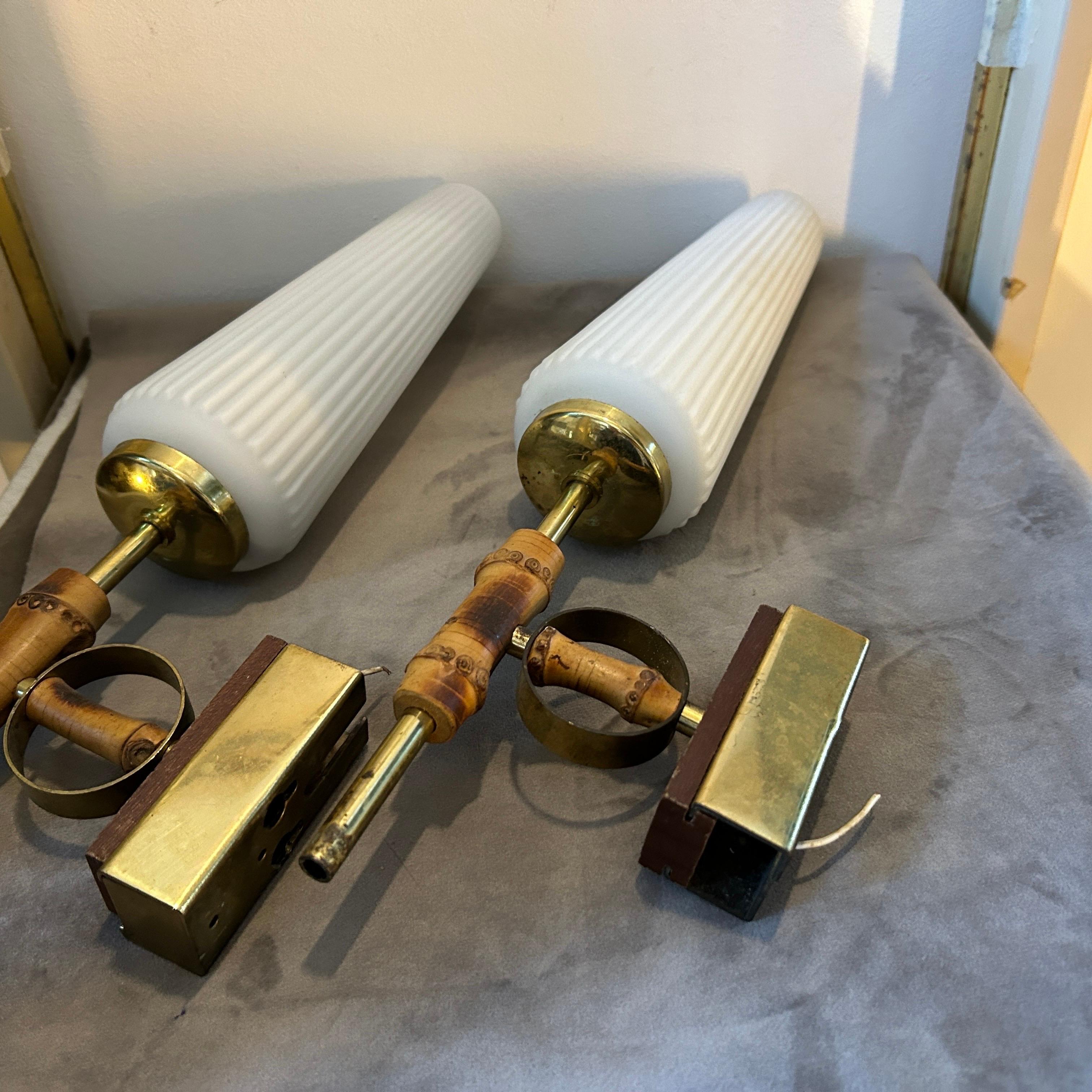1950s Pair of Mid-Century Modern Brass Wood and White Glass Italian Wall Sconces 2