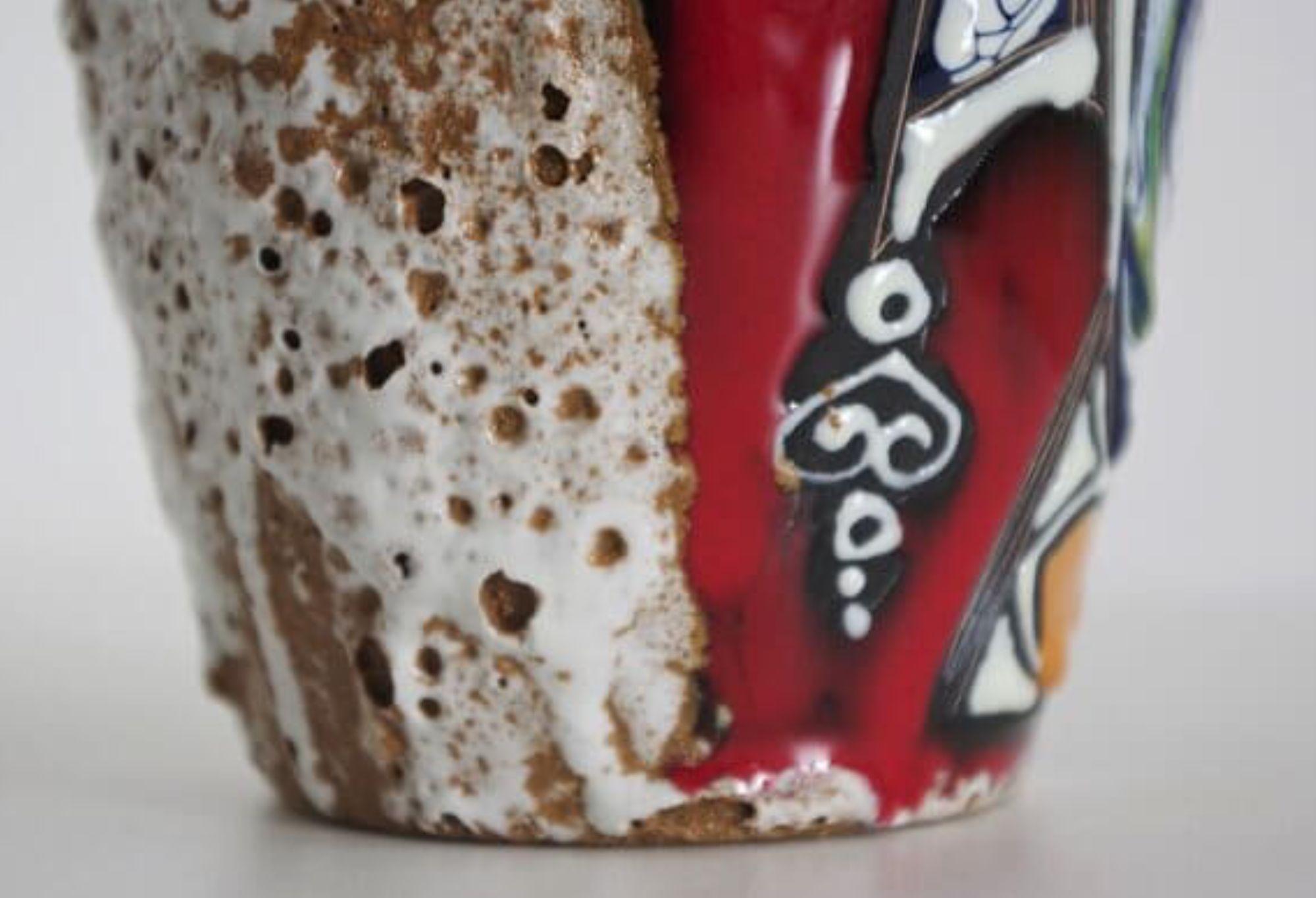 Ceramica 1950s Pair of Polychrome San Marino Vases – Mid-Century Italian Ceramics in vendita