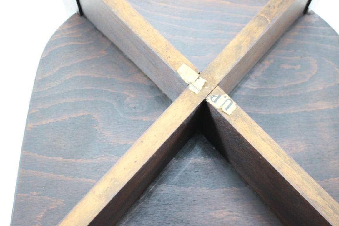 - soigneusement remis à neuf 
- Labellisé par le producteur
- hauteur du siège 45 cm