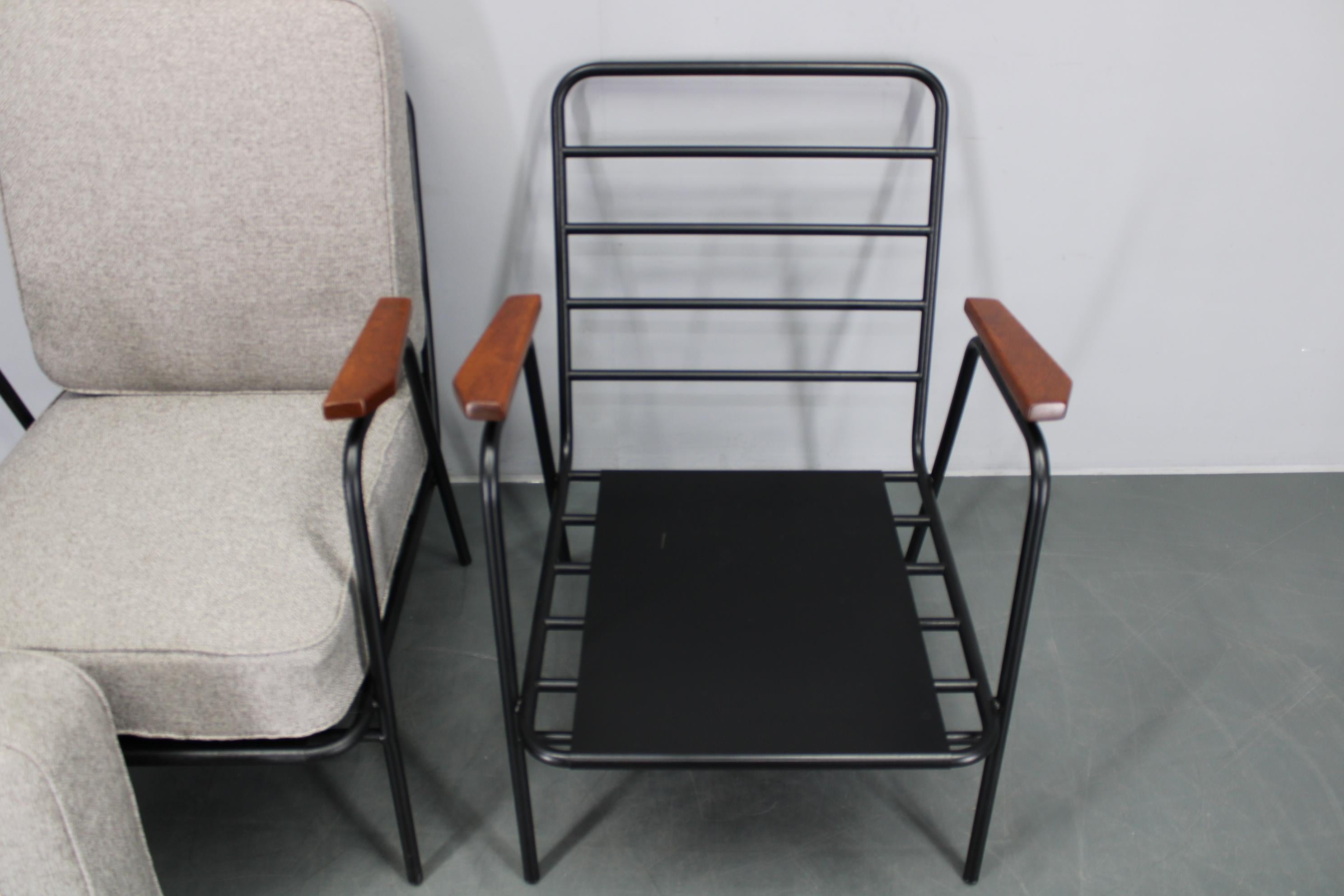 1950s Pair of Rare Restored Armchairs by RAWI, Netherland For Sale 6