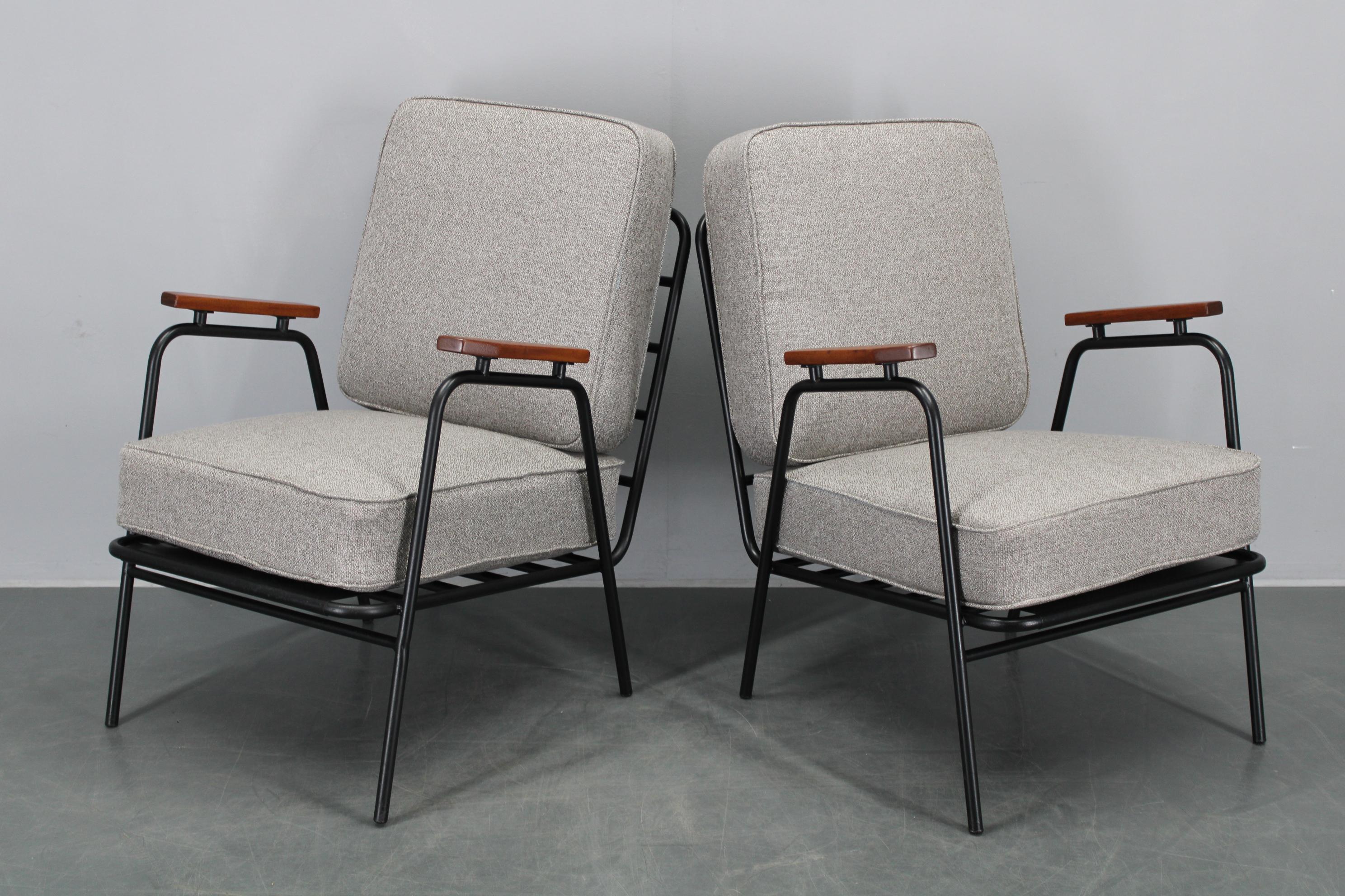 20th Century 1950s Pair of Rare Restored Armchairs by RAWI, Netherland For Sale
