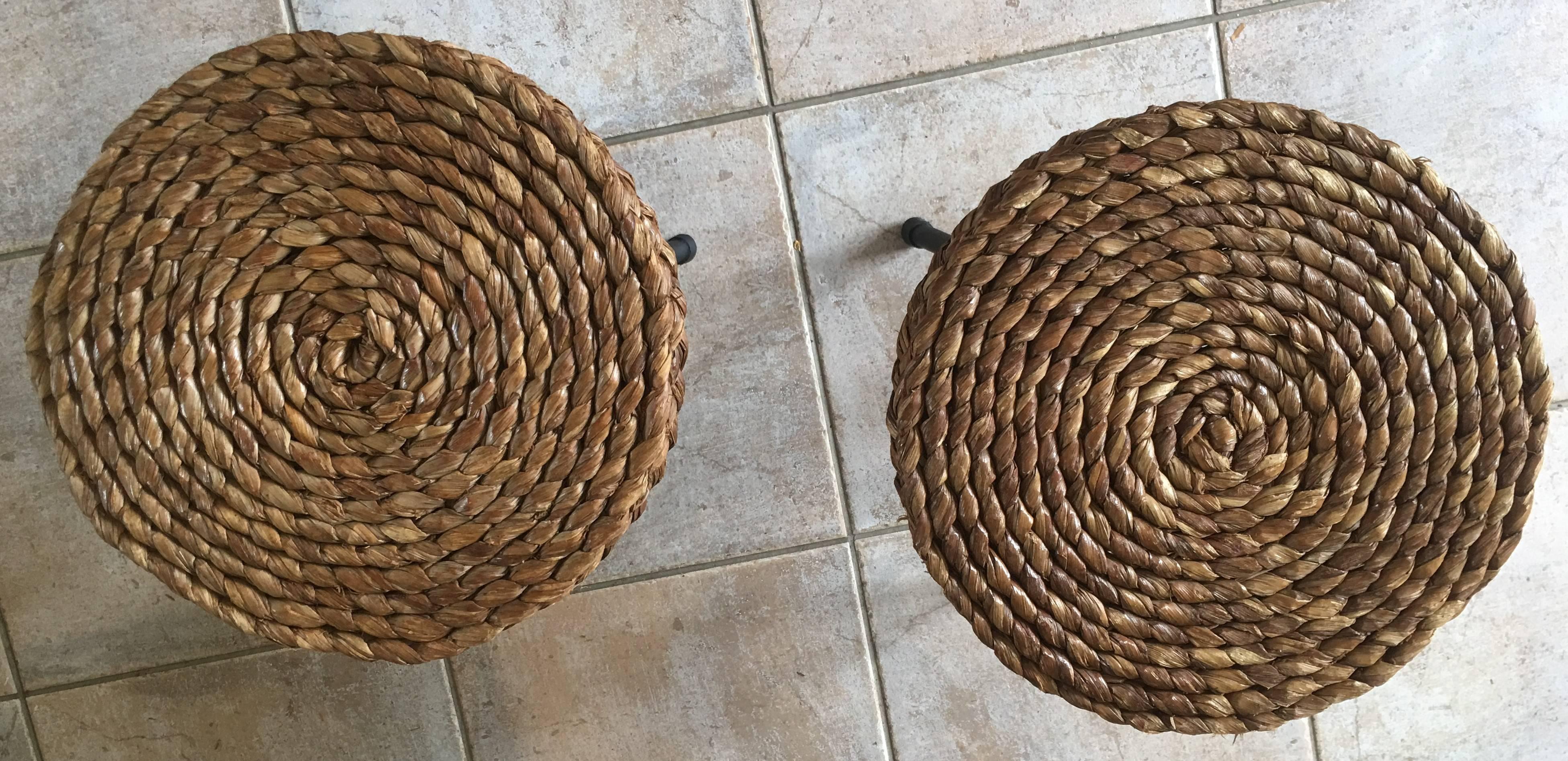 French 1950s Pair of Rattan and Black Metal Stools Attributed to Audoux Minet, France For Sale