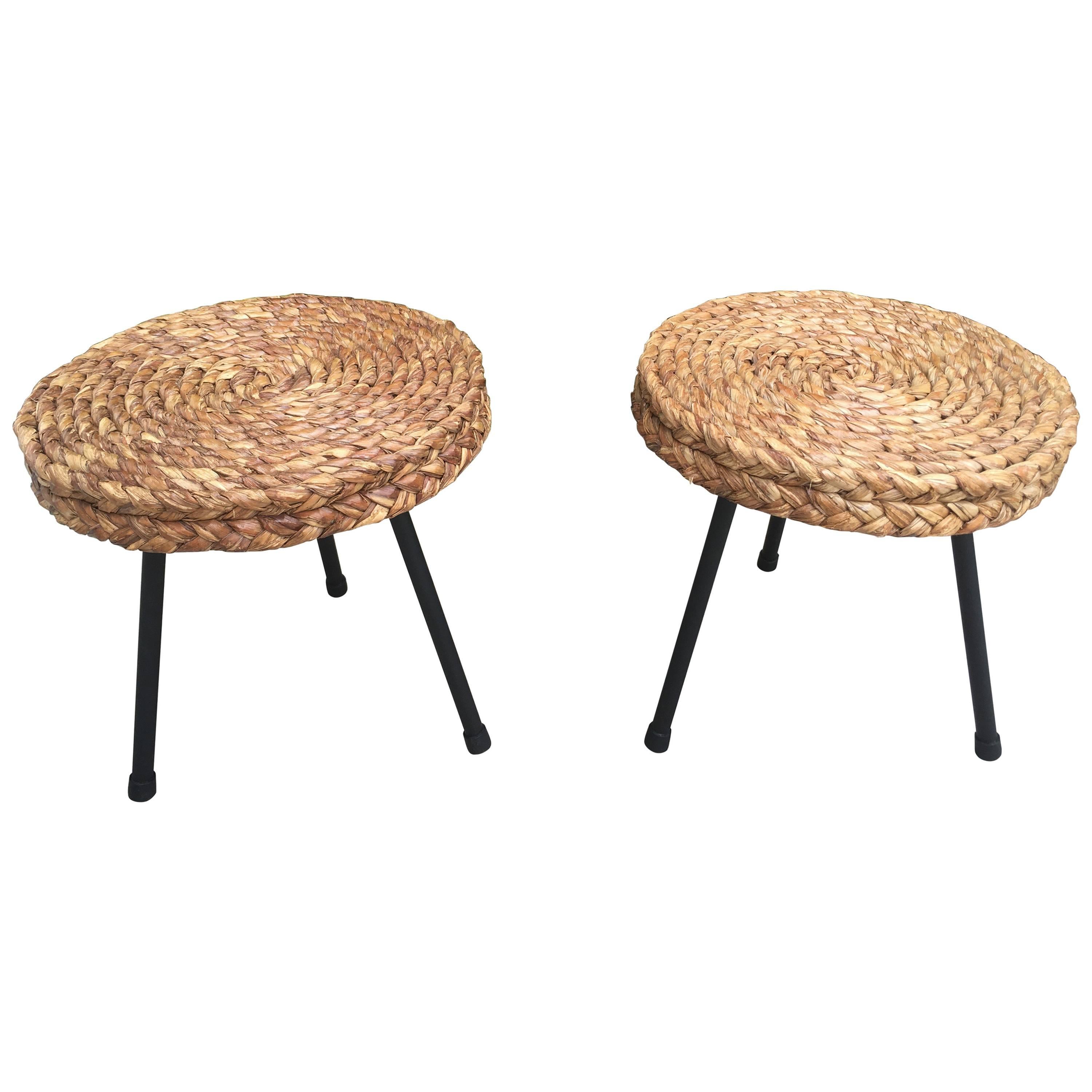 1950s Pair of Rattan and Black Metal Stools Attributed to Audoux Minet, France For Sale