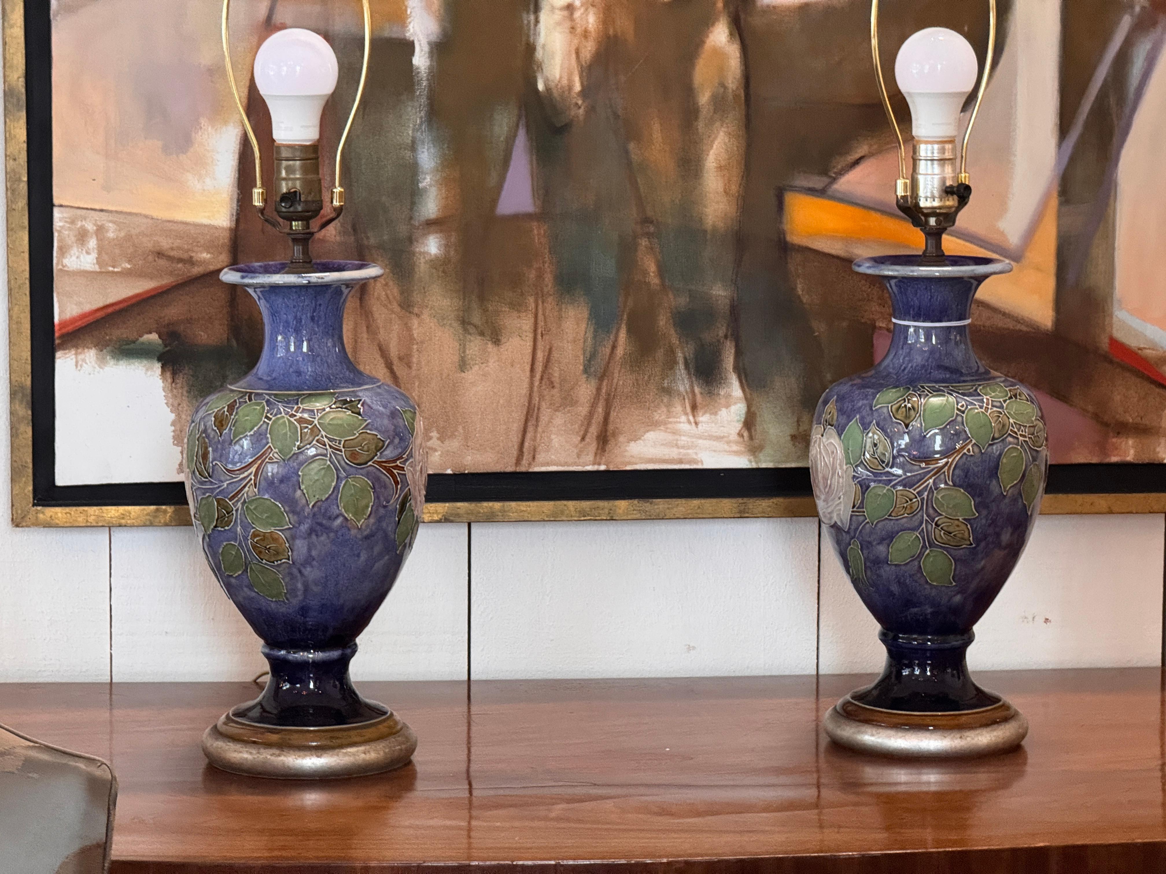 1950s Pair of Royal Doulton “Rose” Lamps im Angebot 6