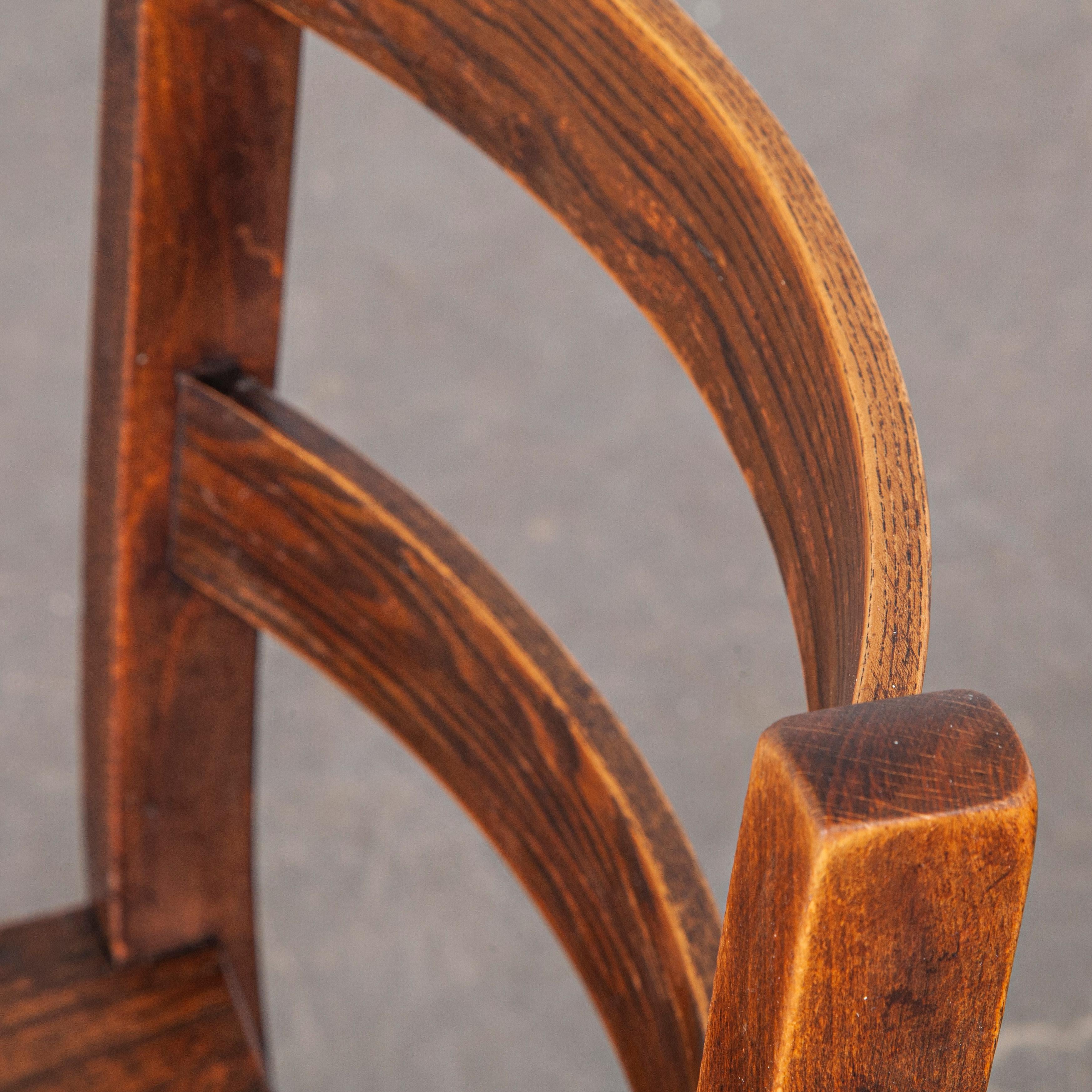 1950s pair of saddle seat dining – side chairs By E Gomme
1950s pair of dining – side chairs by E Gomme. E Gomme was the lesser known workshop behind the G-Plan brand. Based in High Wycombe it was on of the largest producers of cabinet furniture in