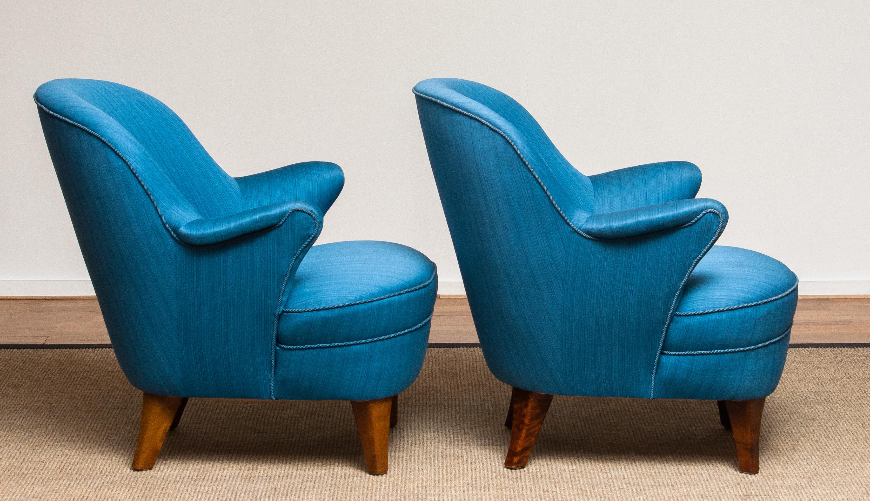 1950s Pair of Scandinavian Club Lounge Chairs in Petrol Fabric 5