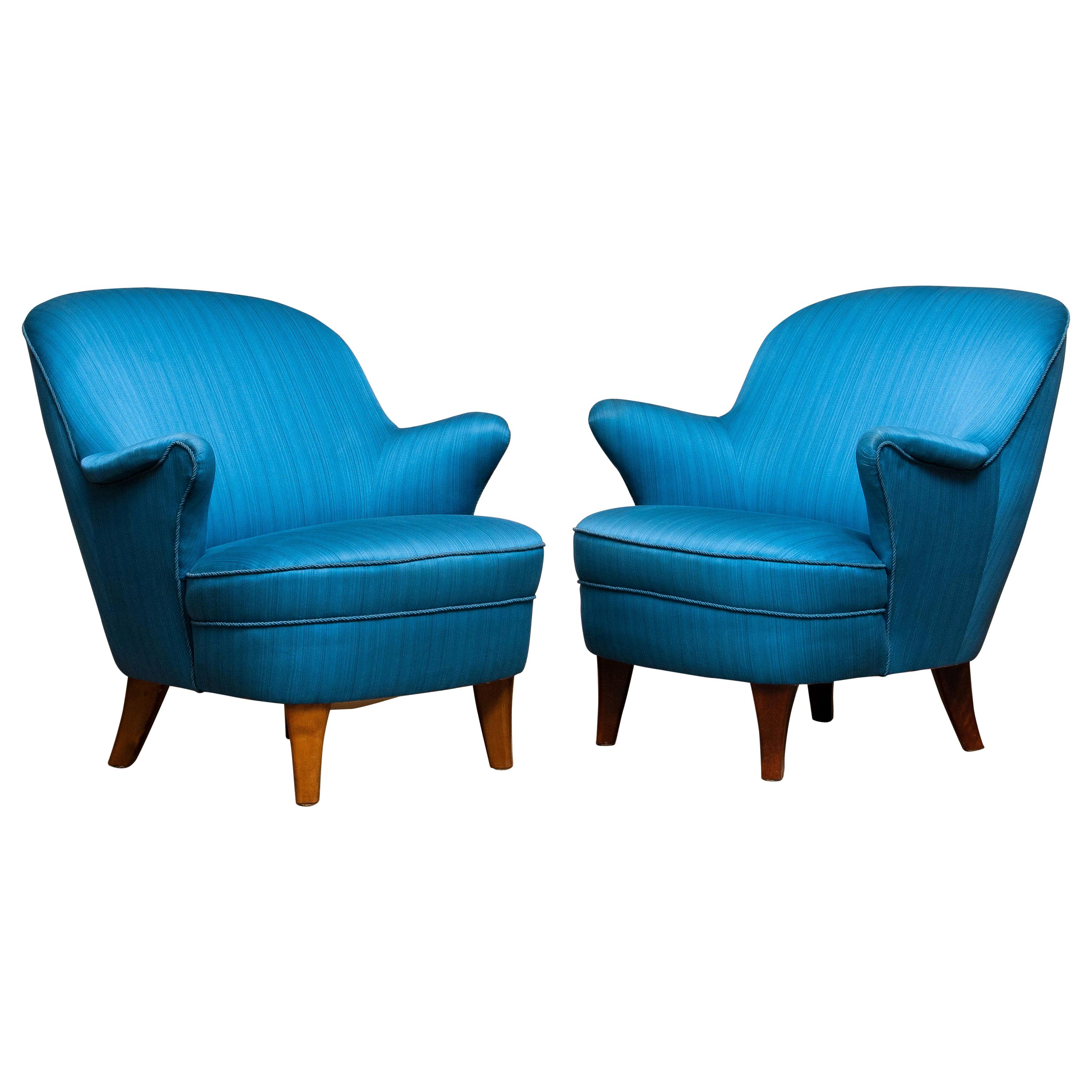 1950s Pair of Scandinavian Club Lounge Chairs in Petrol Fabric 8