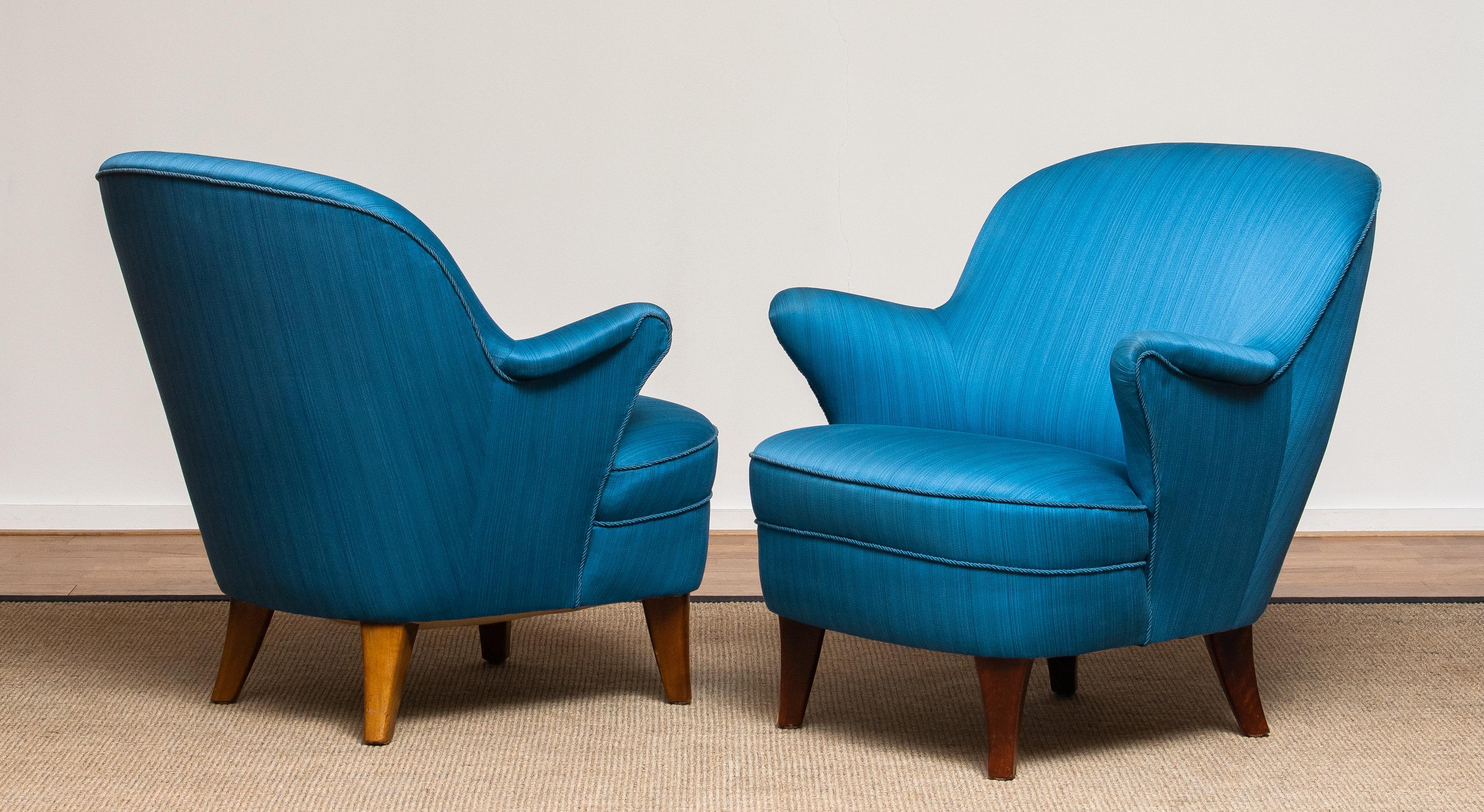 1950s Pair of Scandinavian Club Lounge Chairs in Petrol Fabric 1