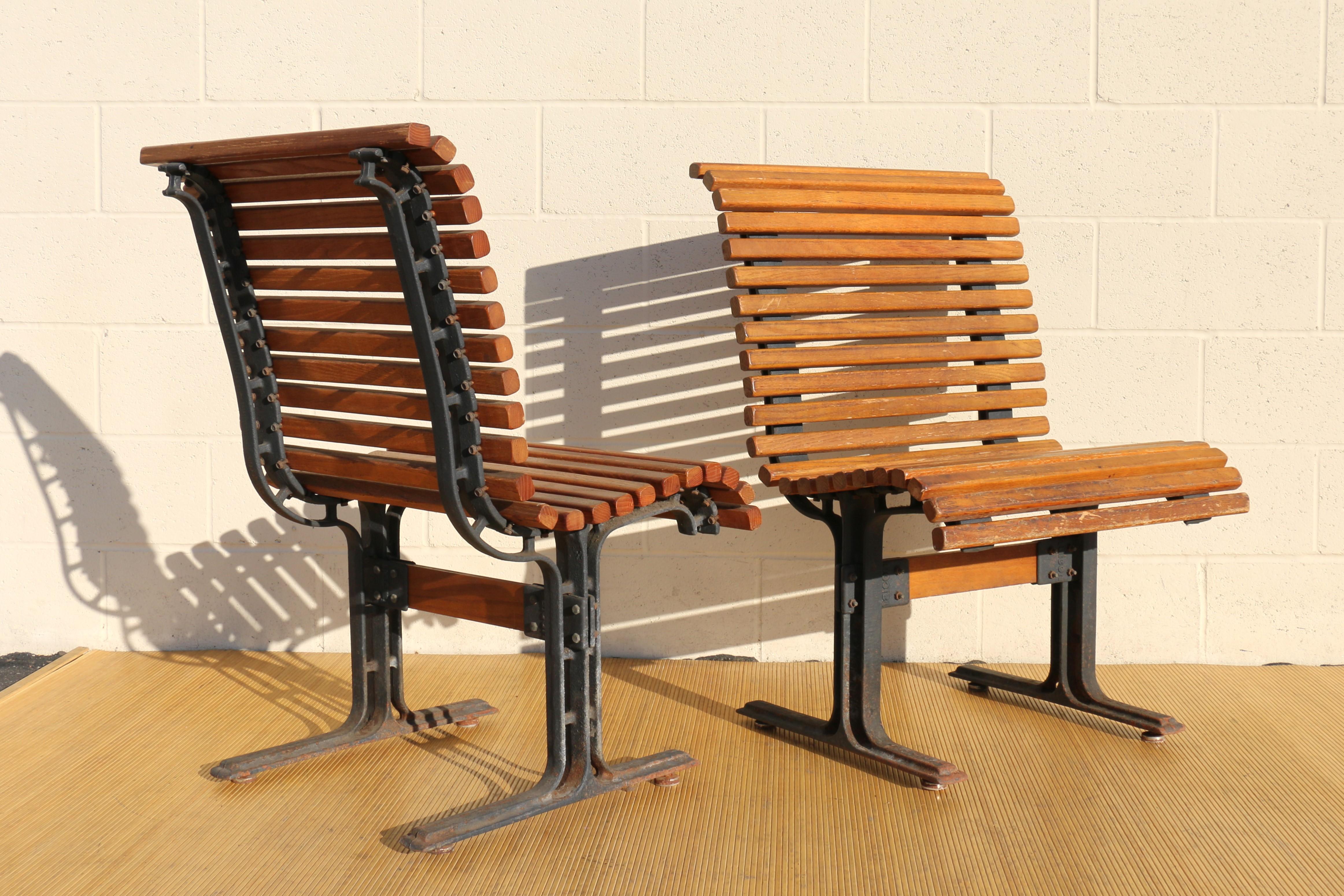 1950’s Pair of Vintage Slatted Oak Benches by Falcon In Good Condition For Sale In North Hollywood, CA