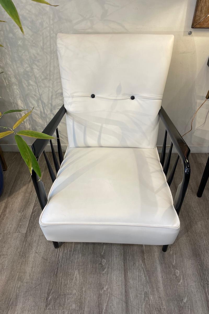 Ebonized 1950s Pair of White Armchairs White Leather Black Wood For Sale