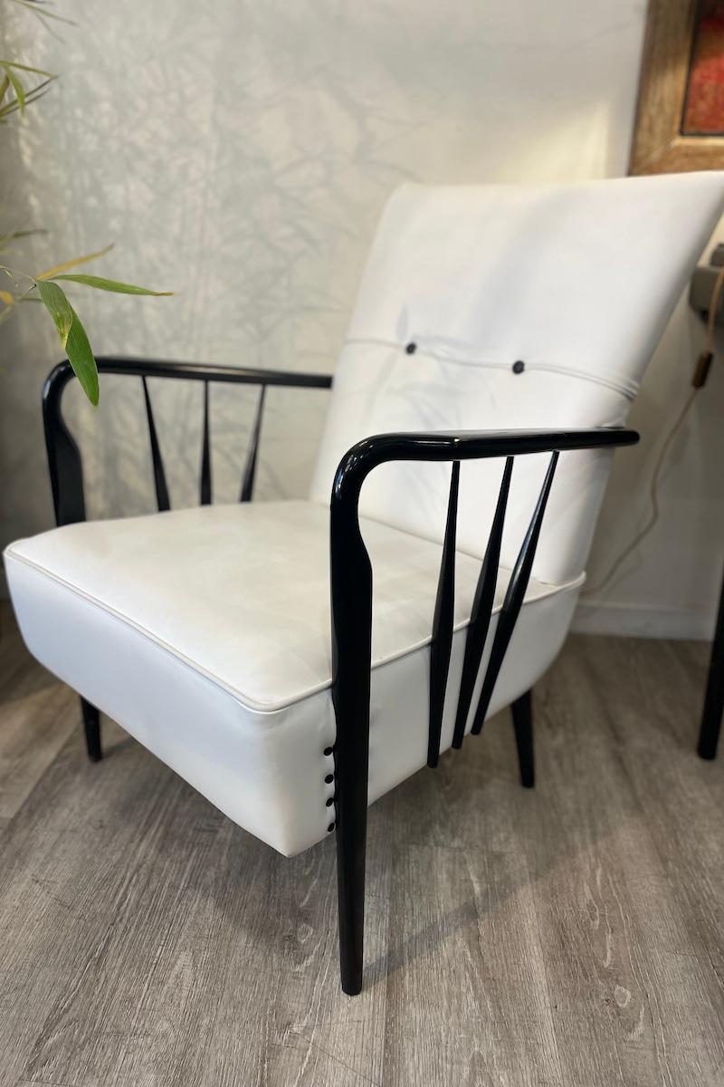1950s Pair of White Armchairs White Leather Black Wood For Sale 1