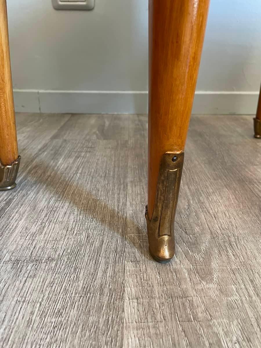 1950er Jahre Paar Nachttische aus Holz und Glas im Angebot 11